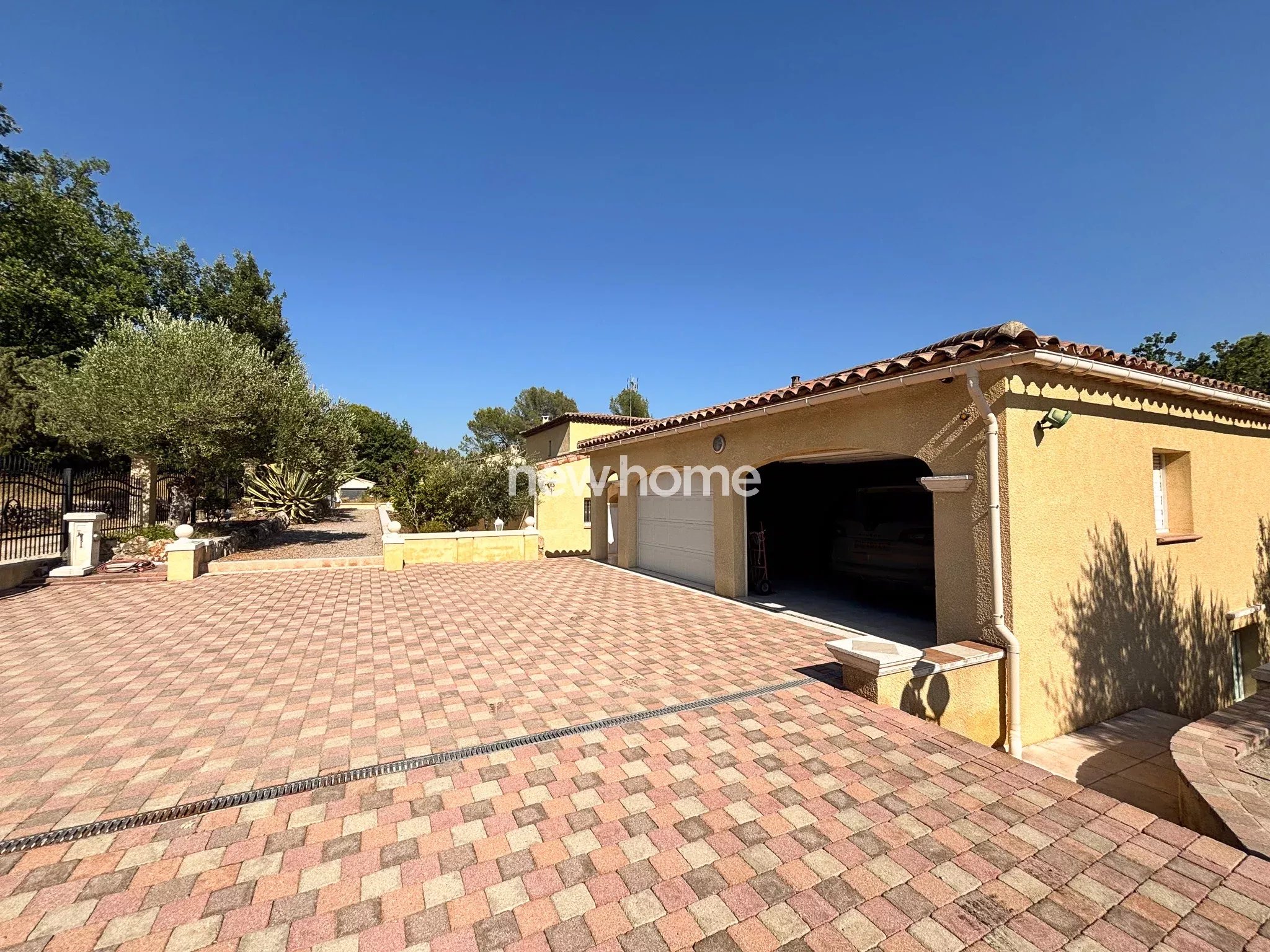 Villa provençale au calme à proximité du village de Lorgues