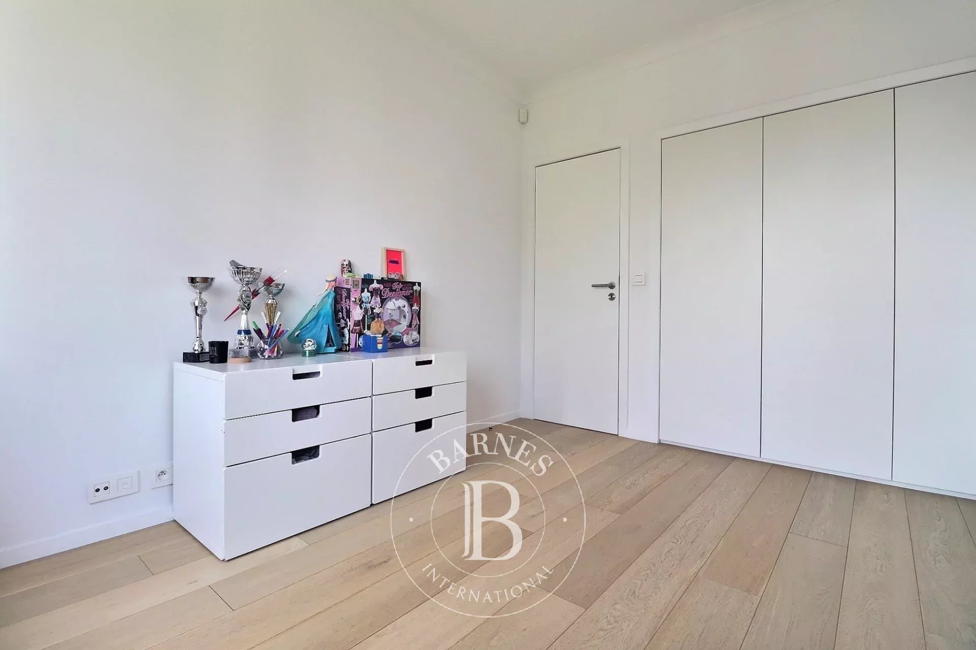 Bois de la Cambre - Appartement 4ch + terrasse + parking