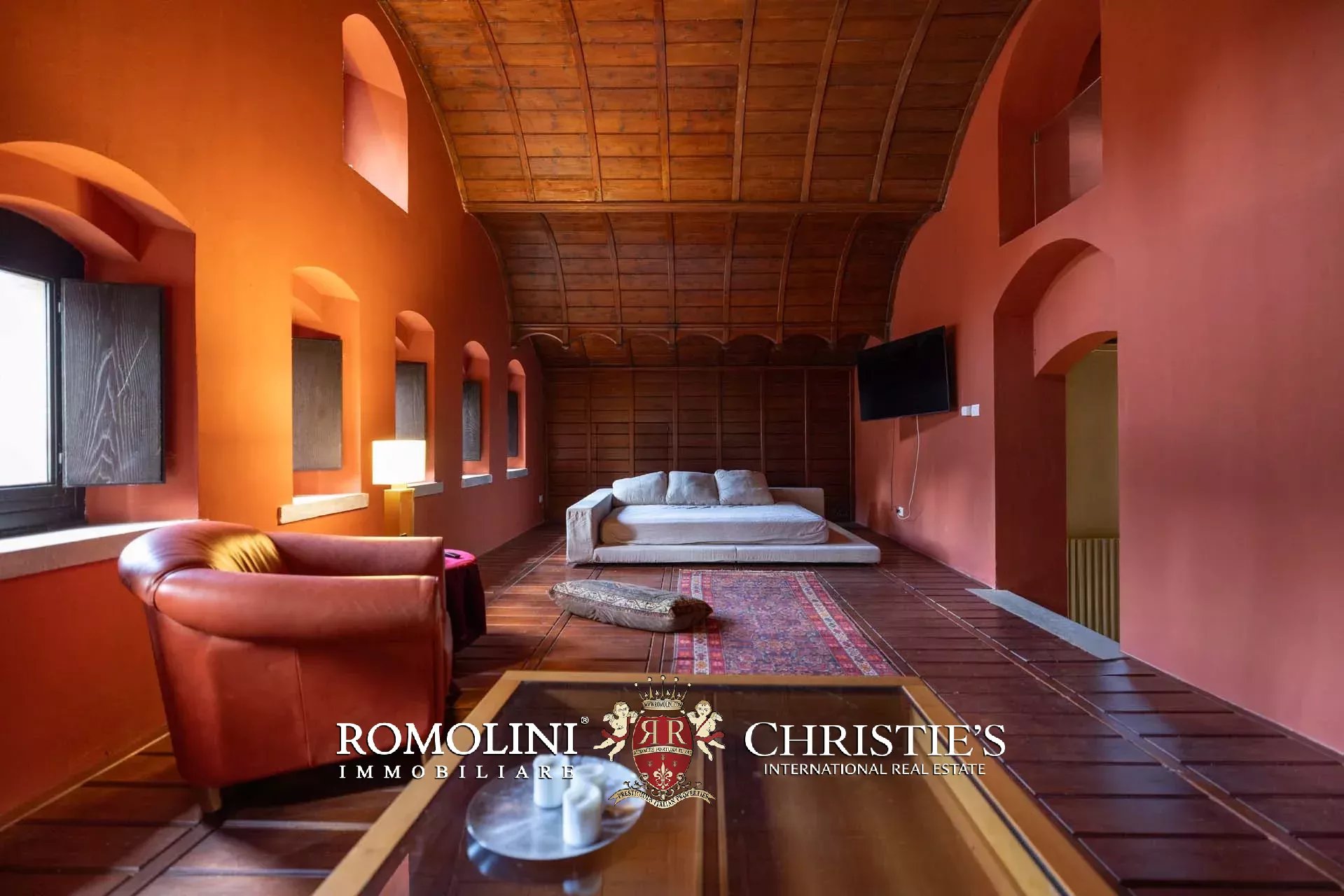 35 Bedroom Chateau's Image 65