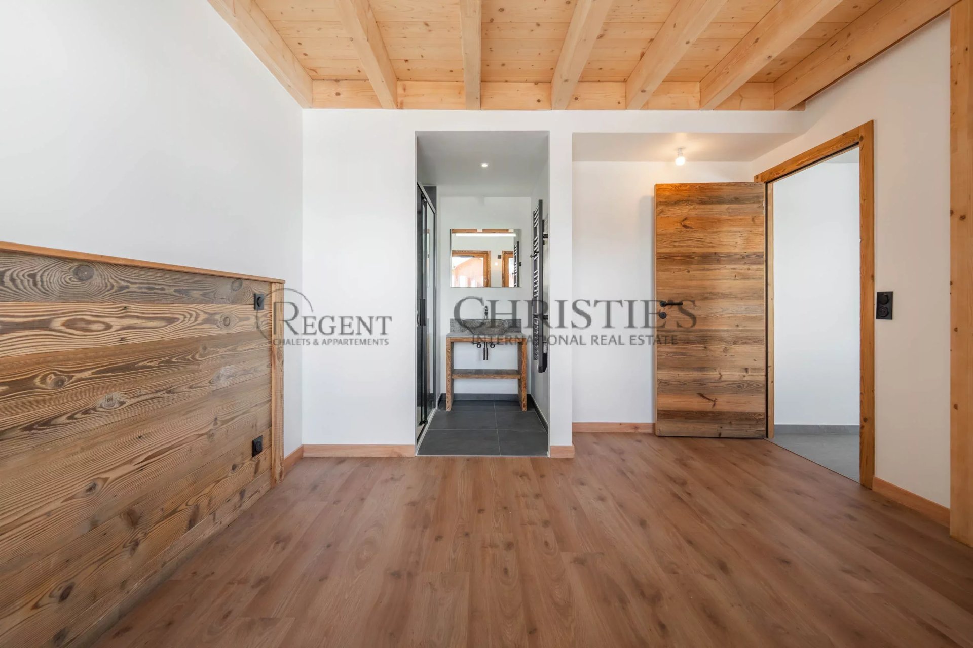 4 Bedroom Apartment/Flat's Image 3