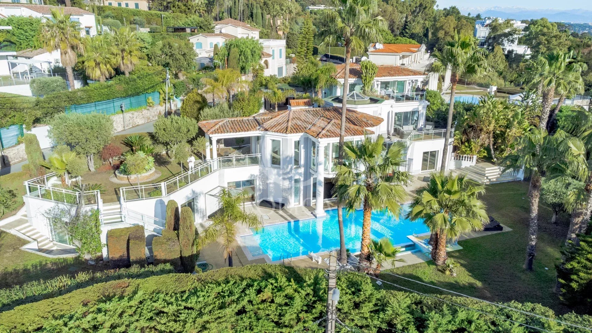 Agence immobilière de 