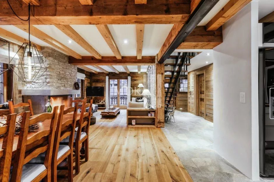 Luxueux chalet au cœur du village - Photo 3