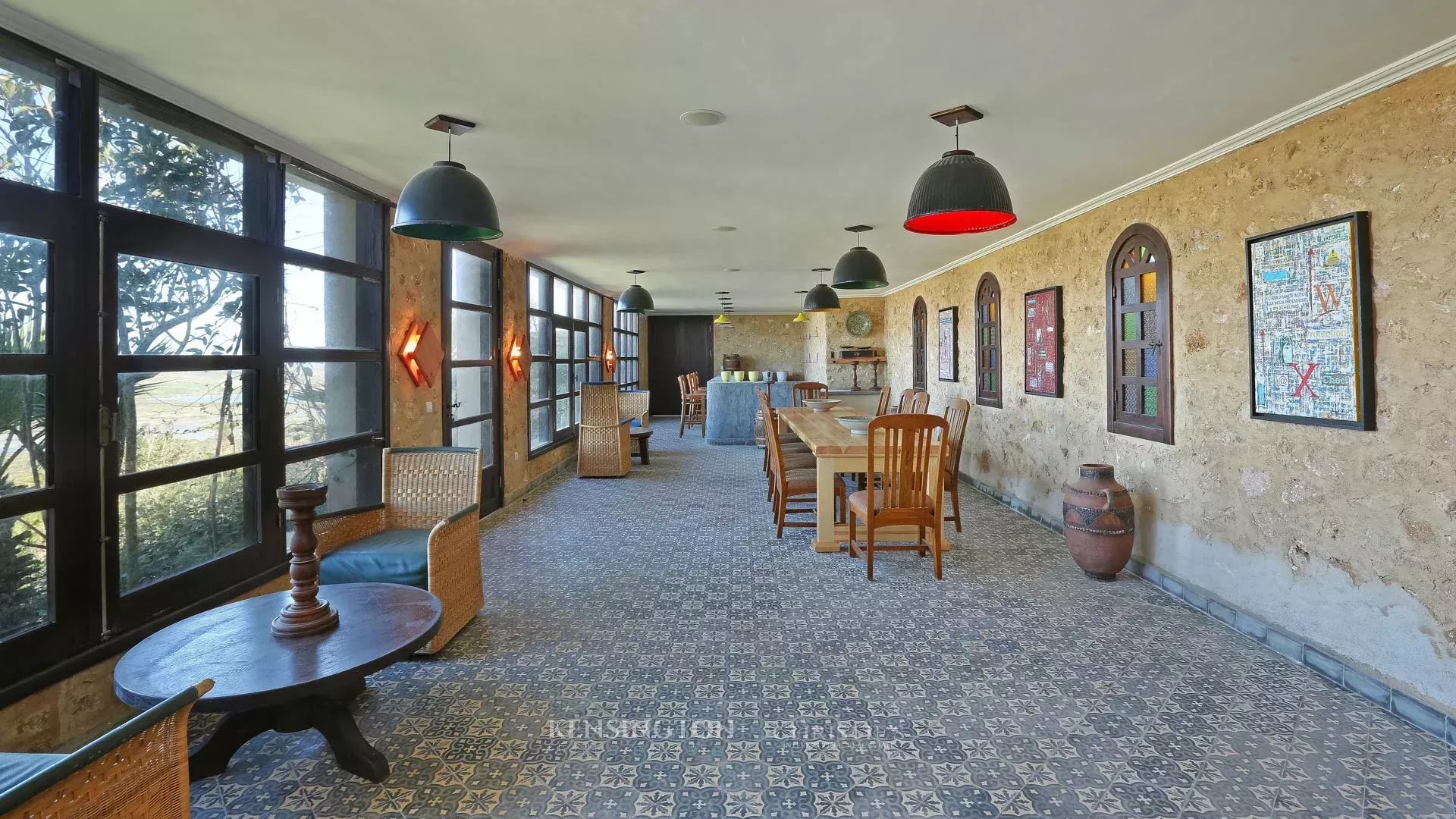 6 Bedroom Villa/Townhouse's Image 32
