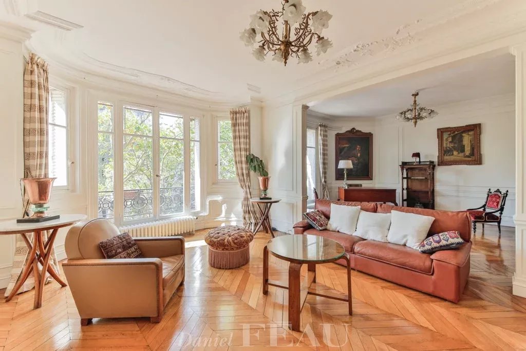 Living-room Chandelier Wooden floor