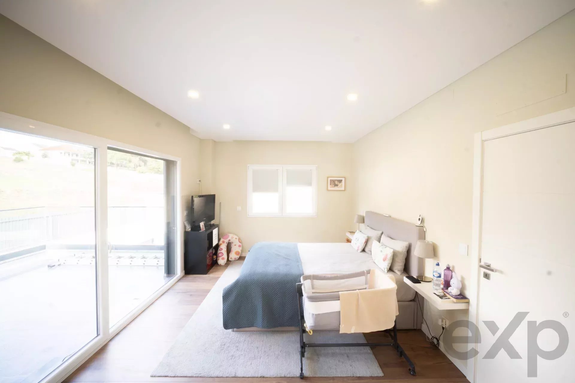 Excellent new 4-bedroom villa with pool 86417771 image 21