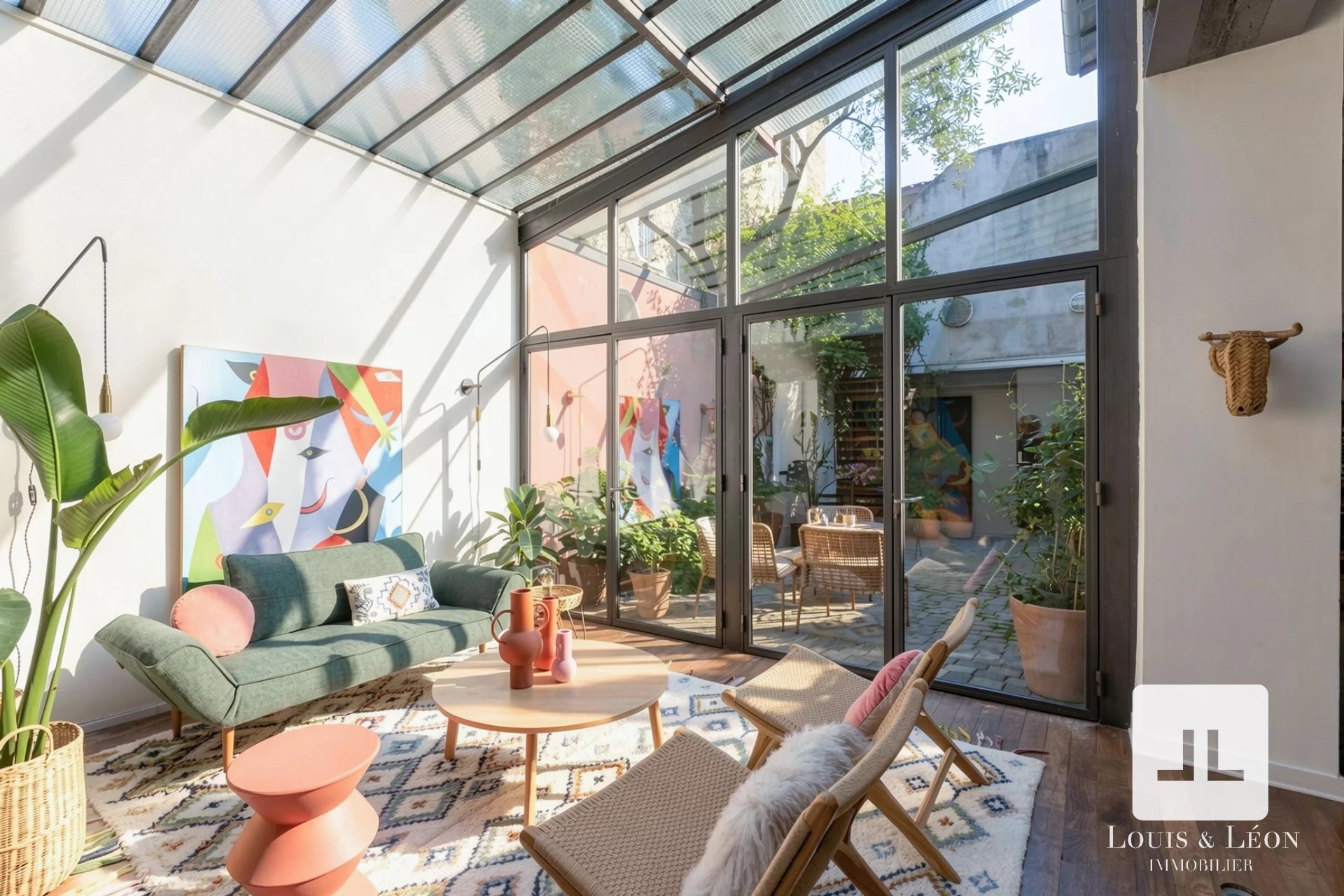 MAISON CONFIDENTIEL AU COEUR DE LYON – 206 m² – TERRASSE