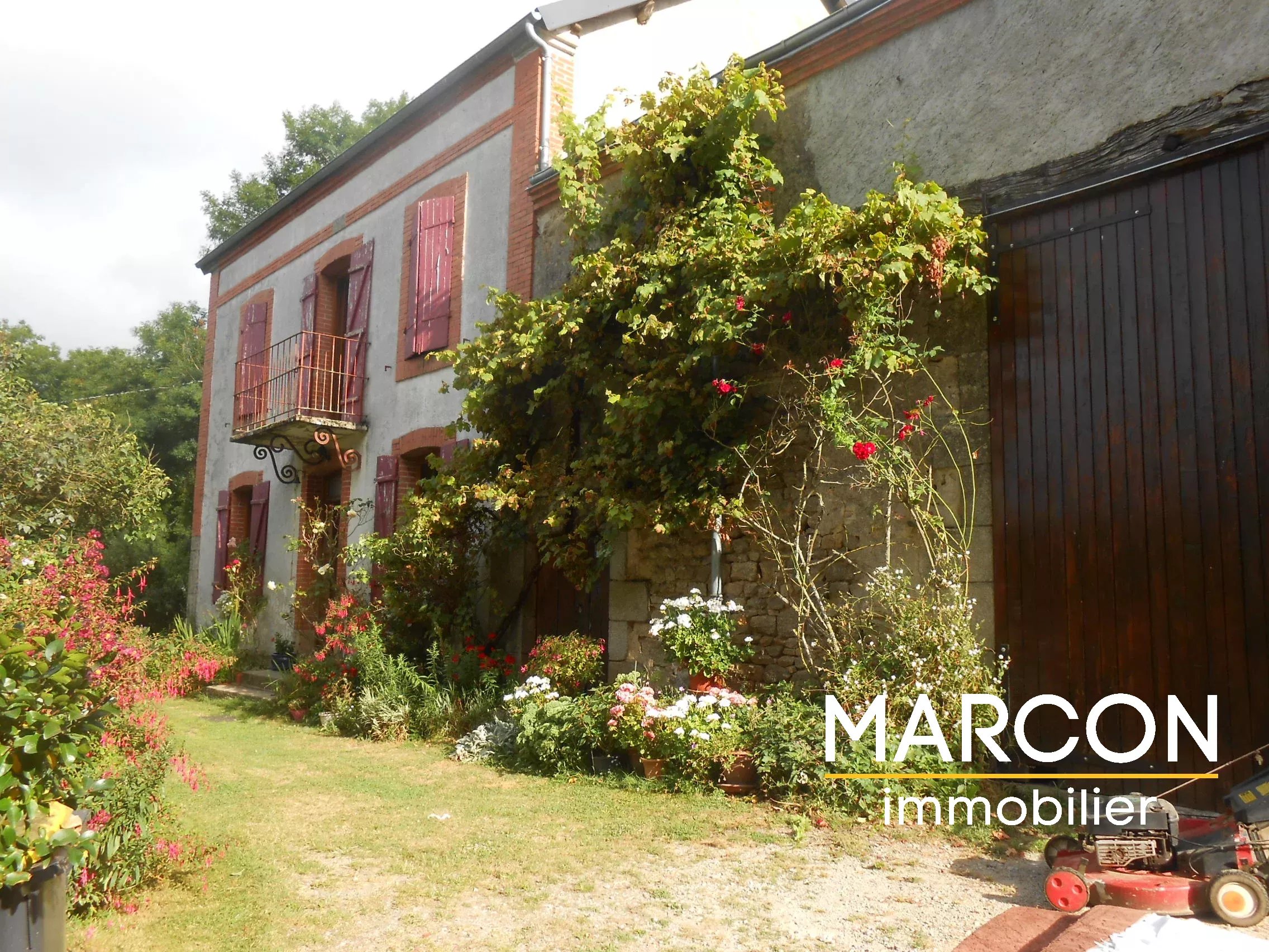 Agence immobilière de 