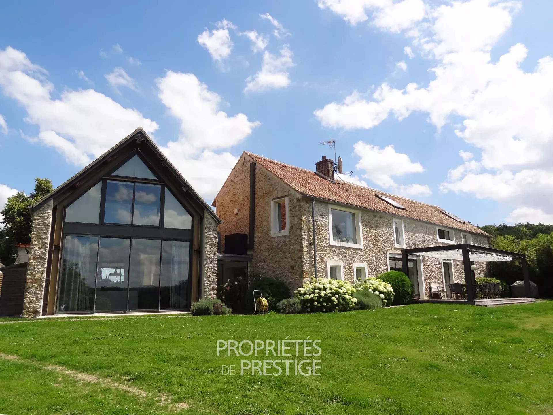 Agence immobilière de PROPRIETES DE PRESTIGE