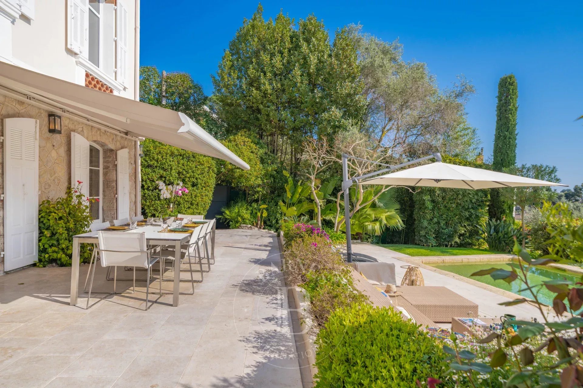 LE CANNET - ART DECO VILLA - PANORAMIC SEA VIEW - picture 4