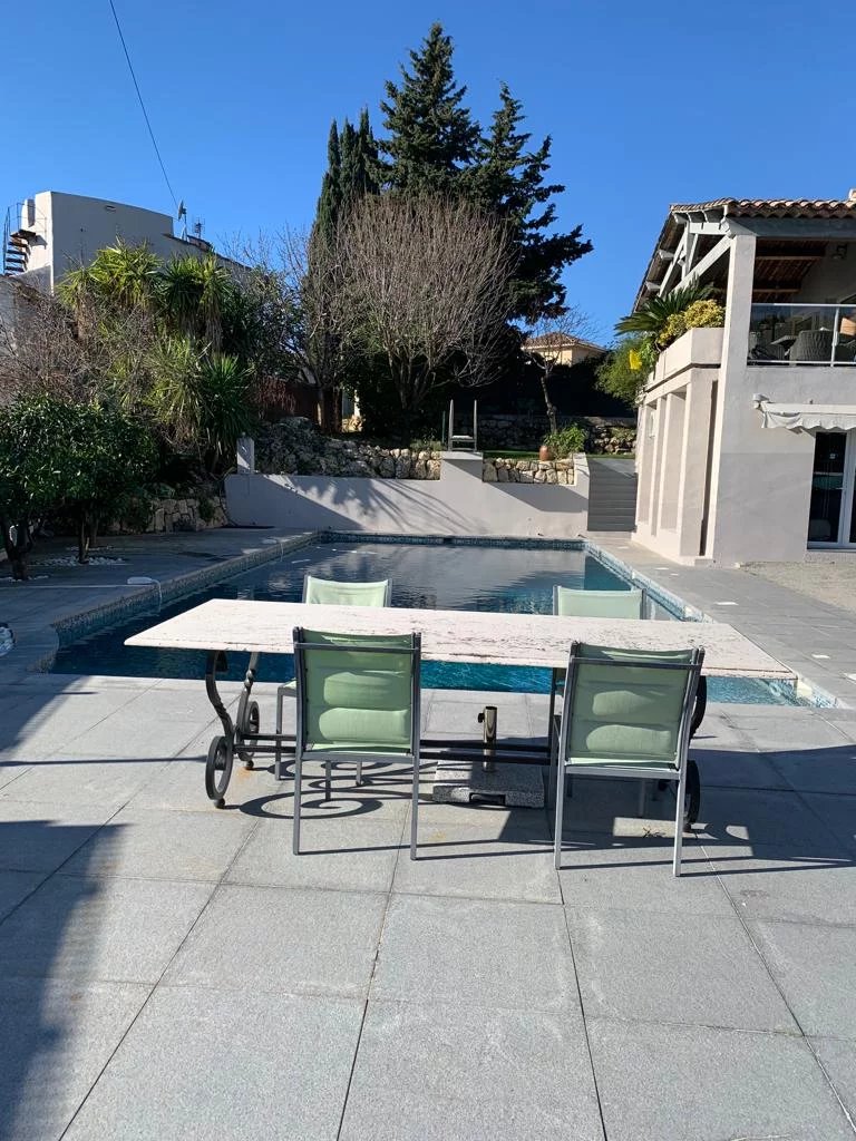 VENTE VILLA MOUGINS 1 340 000.-€