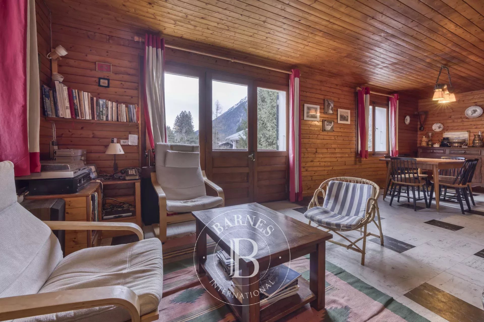 Chamonix-Mont-Blanc  - Chalet 9 Pi&egrave;ces 8 Chambres - picture 9