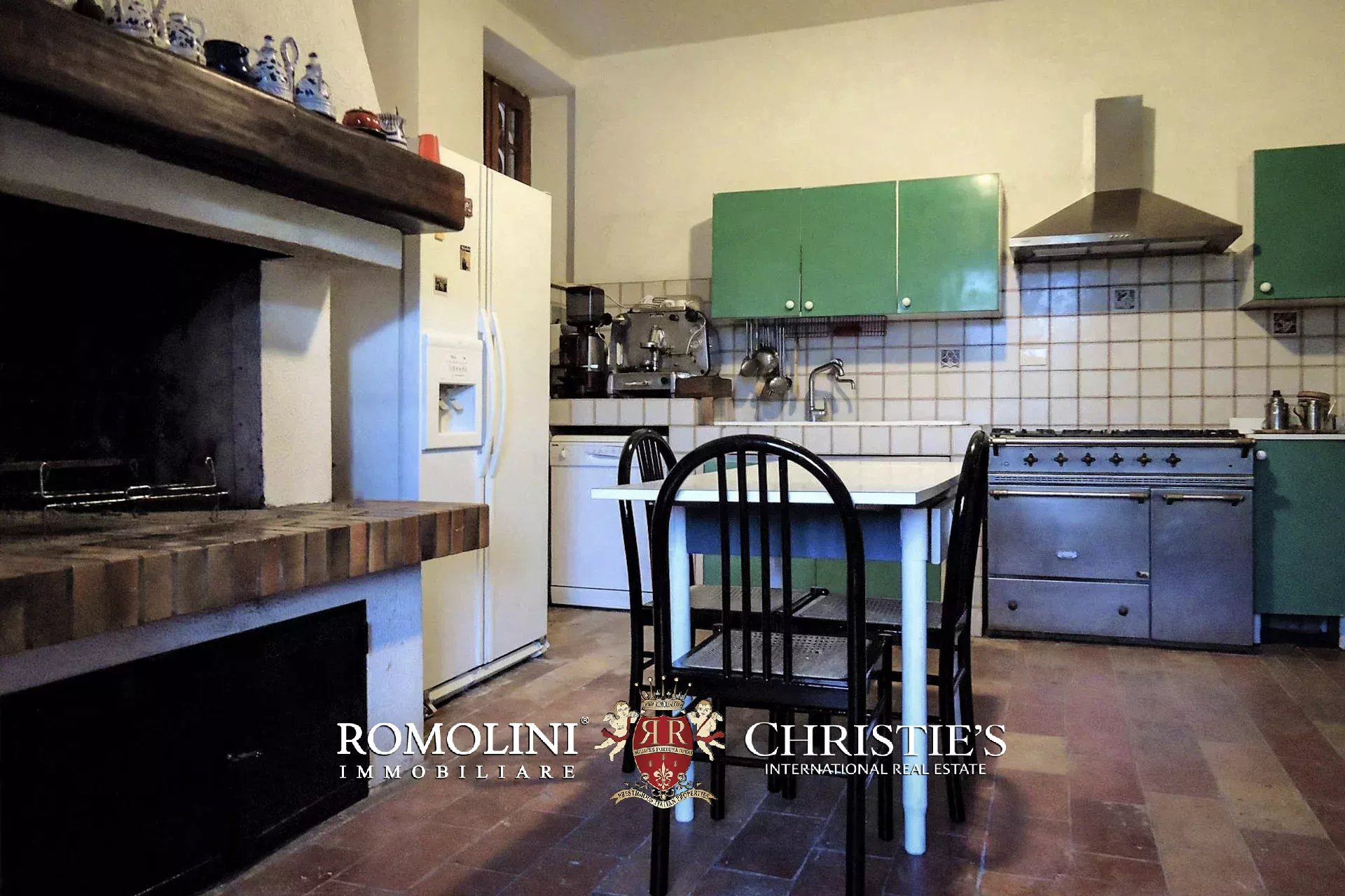UMBRIAN COUNTRY ESTATE FOR SALE NEAR TODI