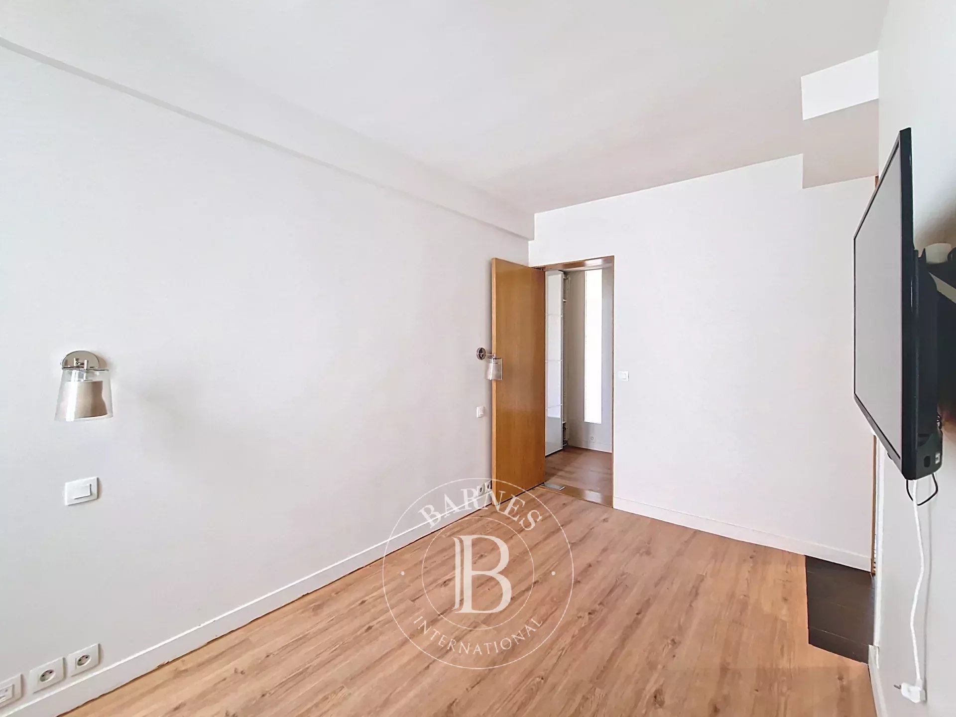 Daire Paris 6ème - picture 12