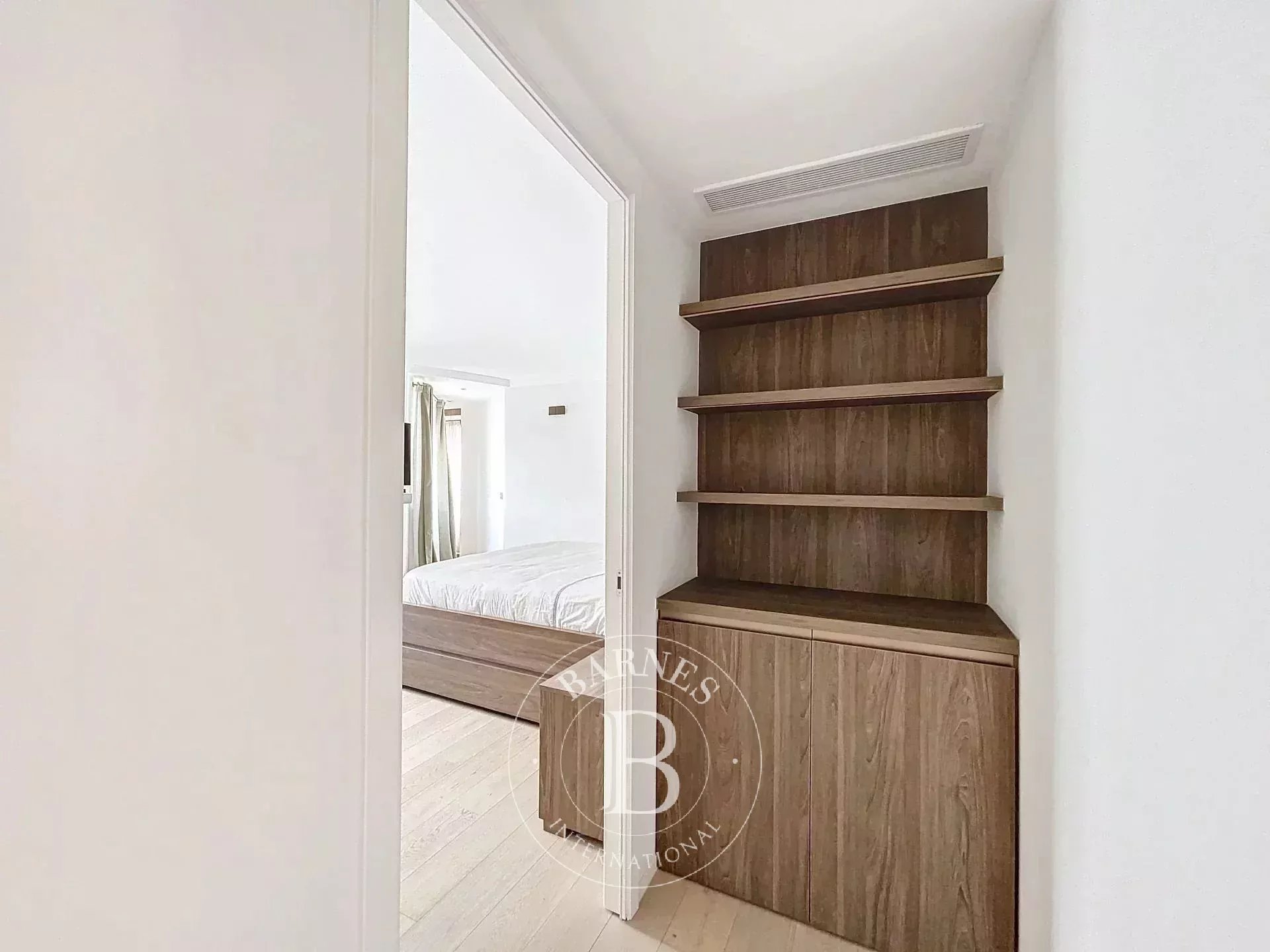 Daire Paris 8ème - picture 4