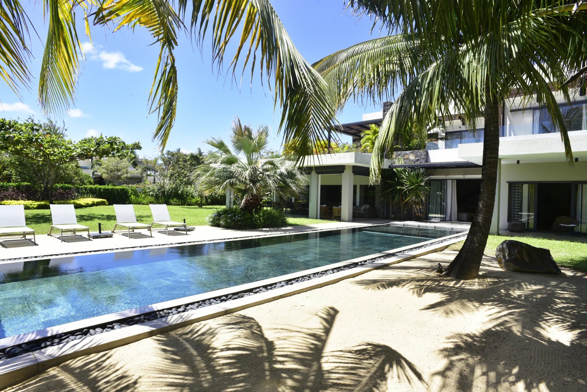 Agence immobilière de Élégance Properties