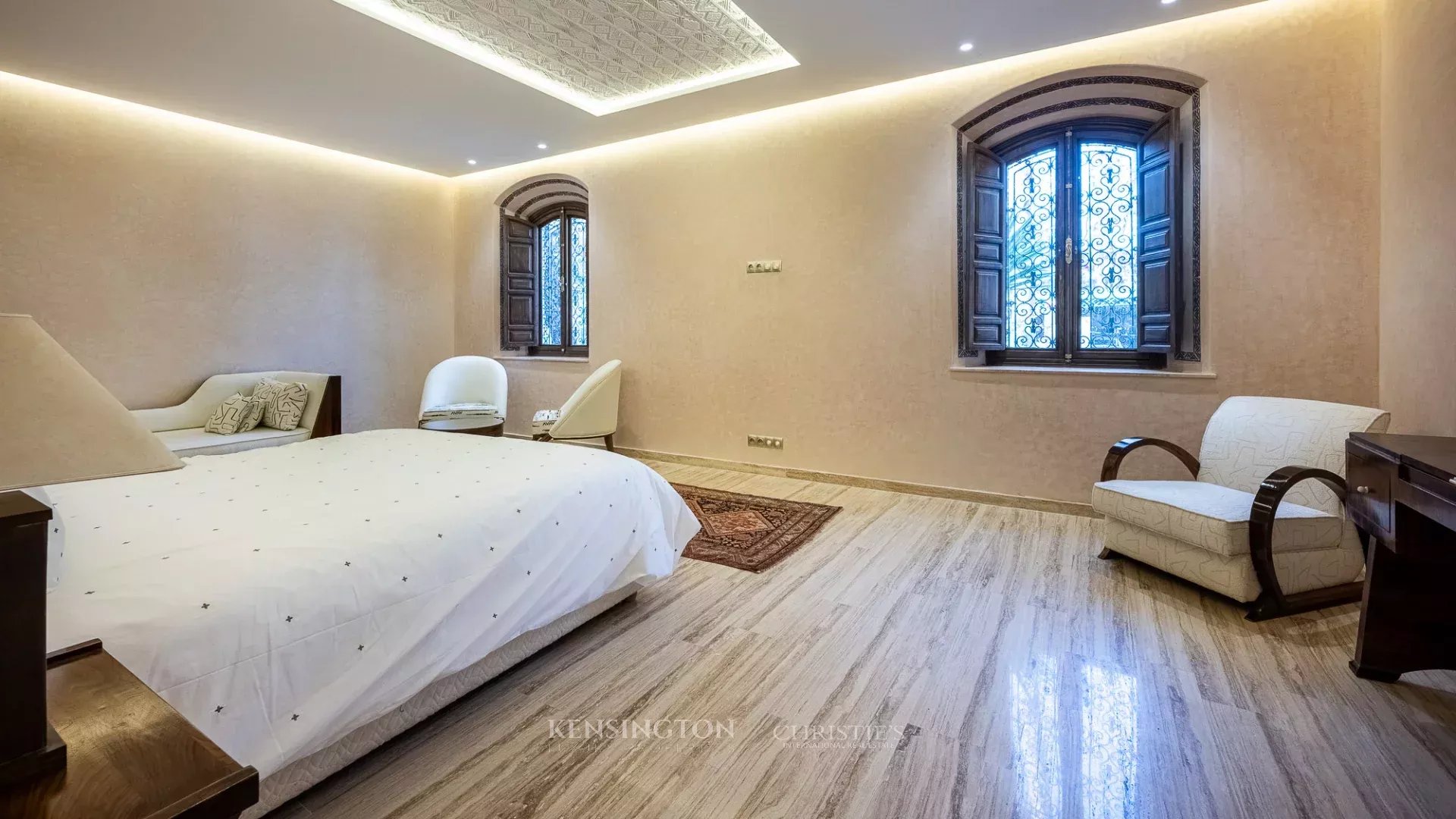 6 Bedroom Villa/Townhouse's Image 20
