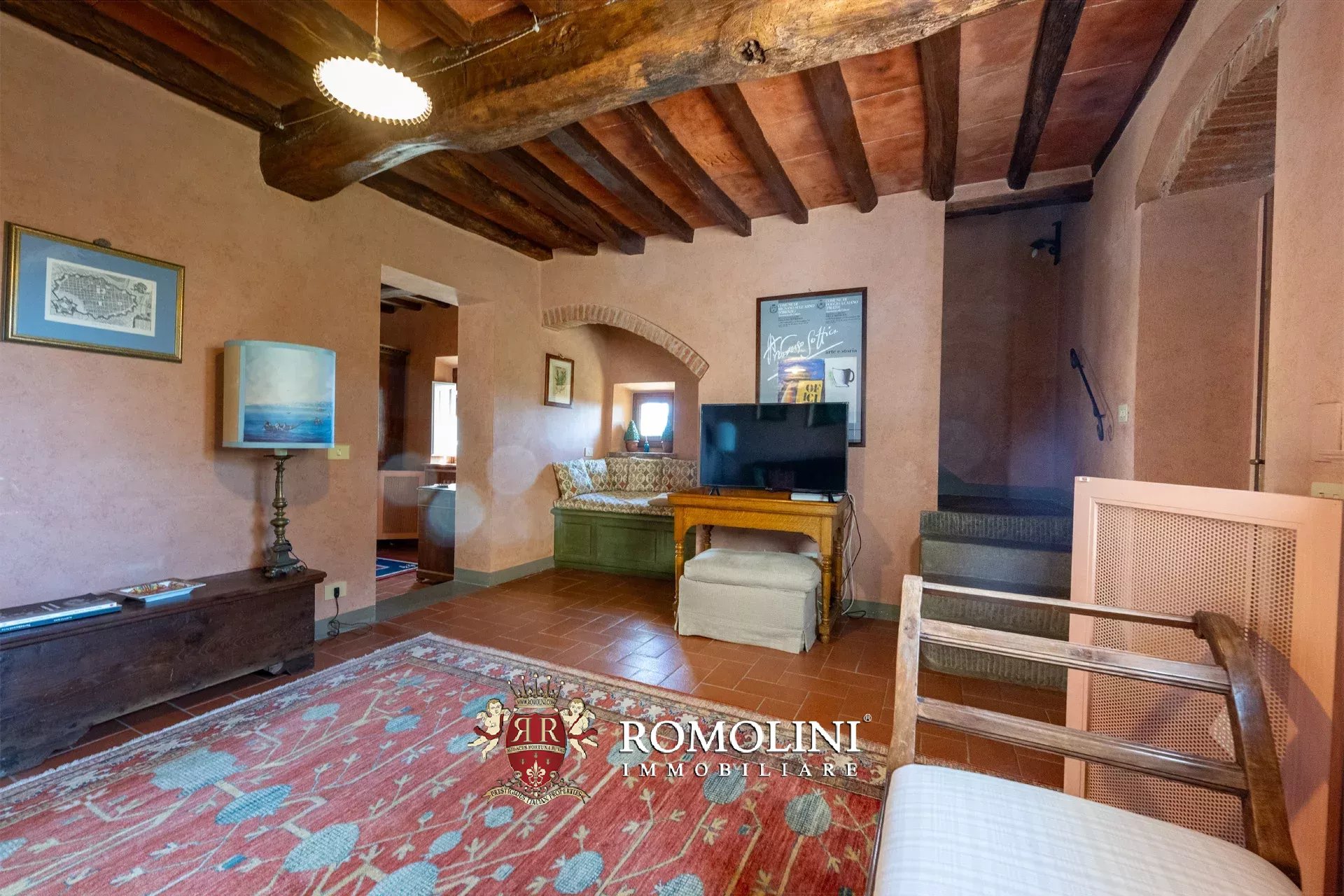 13 Bedroom Villa/Townhouse's Image 28