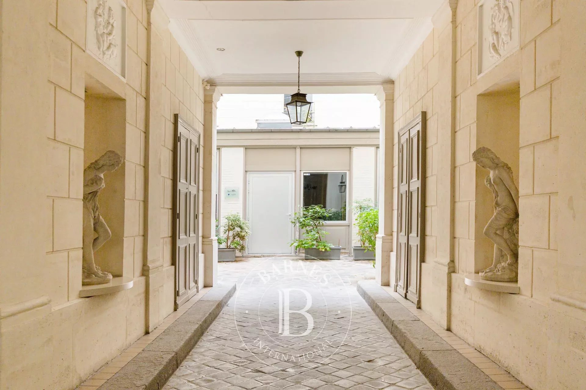 Daire Paris 2ème - picture 5