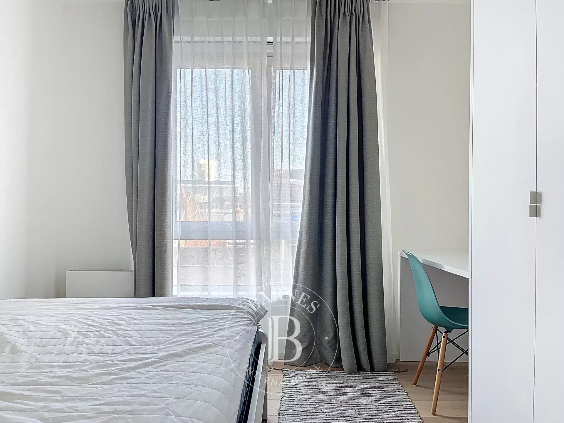 In the heart of Brussels - Furnished 3bedroom apartment