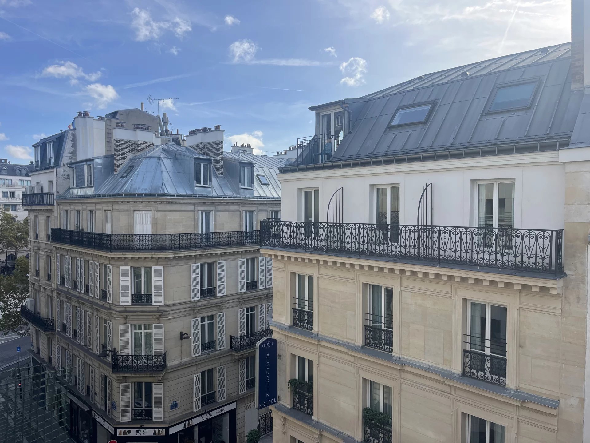 Agence immobilière de 