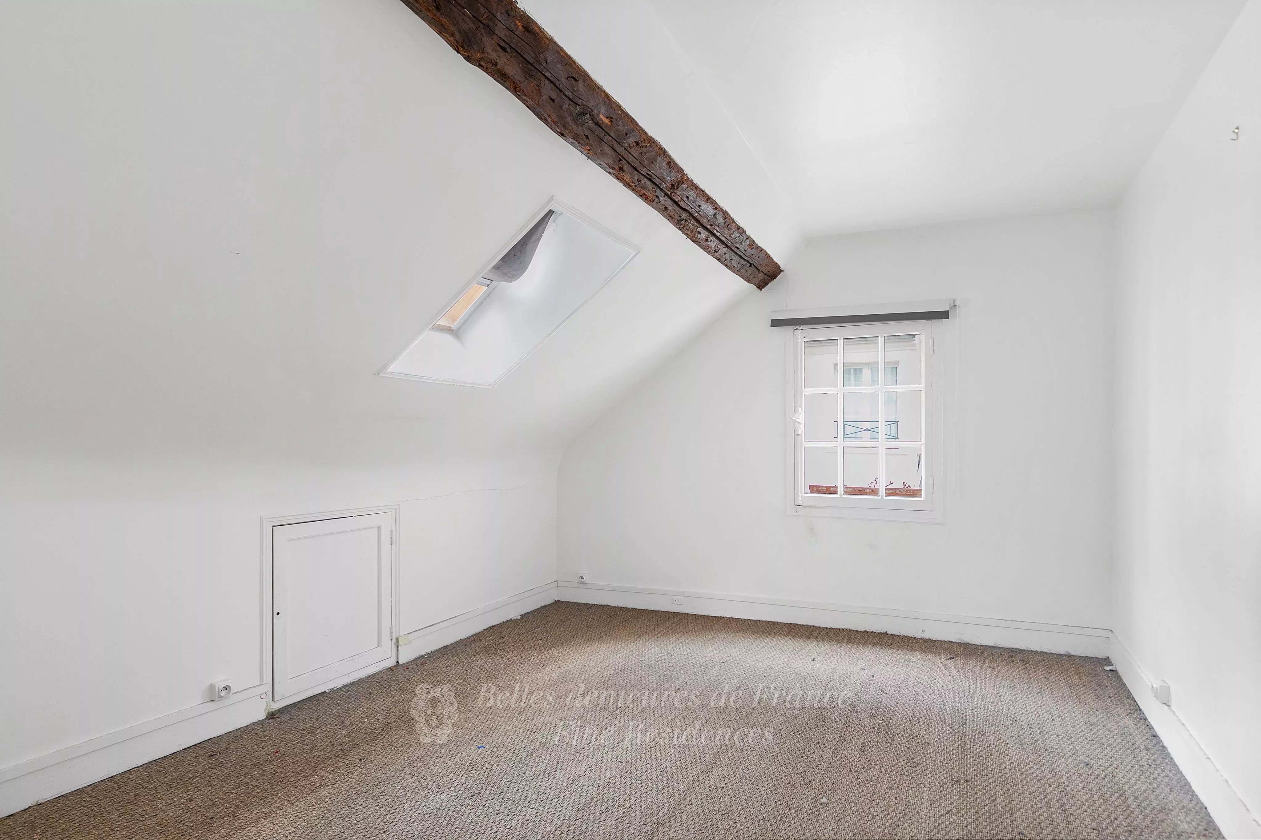 Sale Apartment Paris 6th