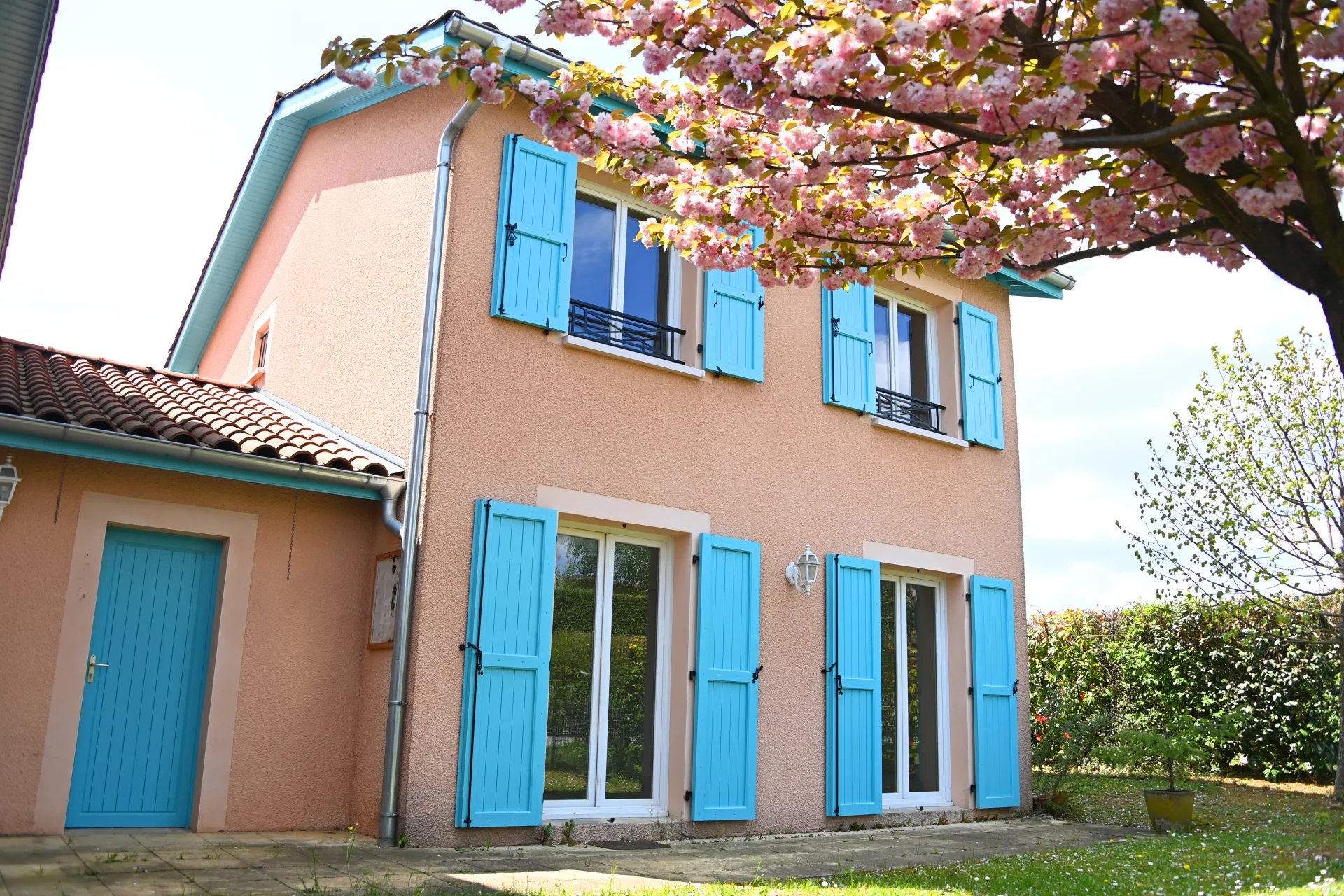 Maison trois chambres avec garage