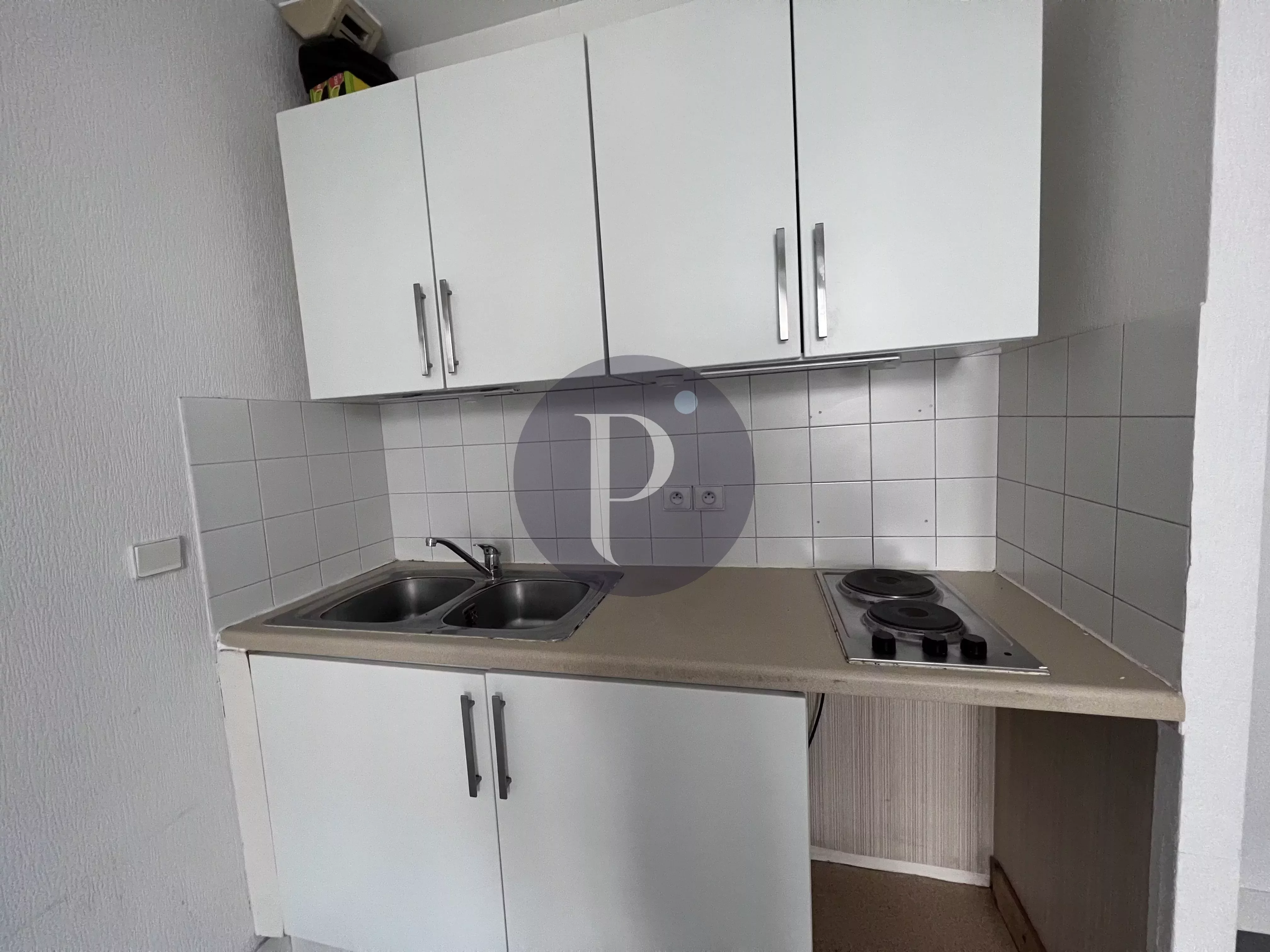 location-appartement-2-pieces-verrieres-le-buisson-83877256