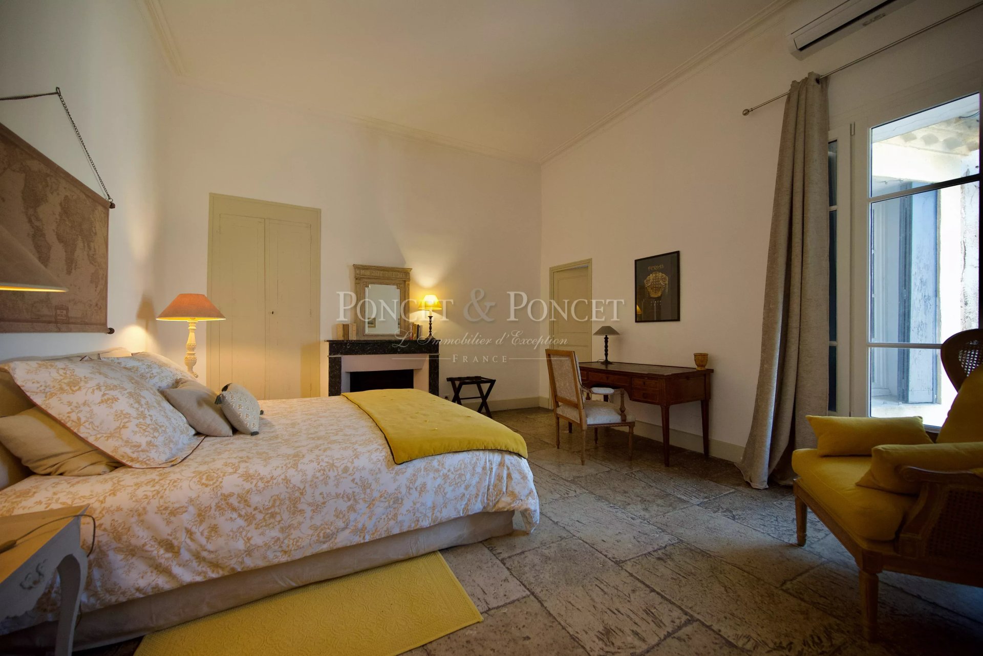 7 Bedroom Villa/Townhouse's Image 15