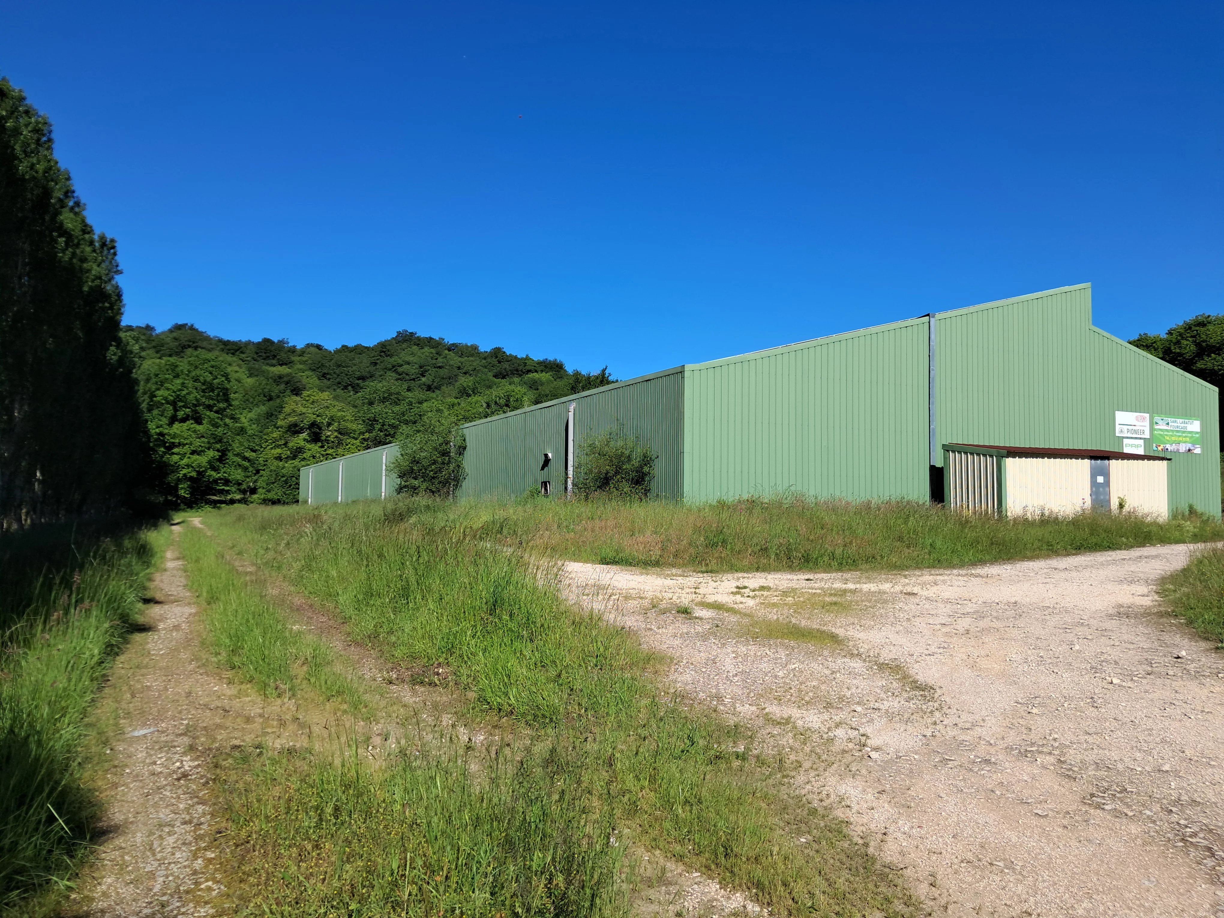 Location Hangar Aurignac