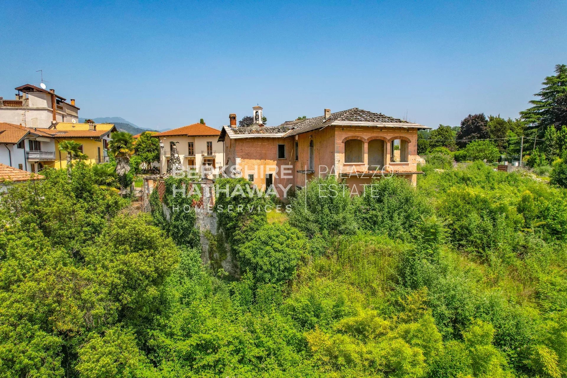 House in Leggiuno - Image 2