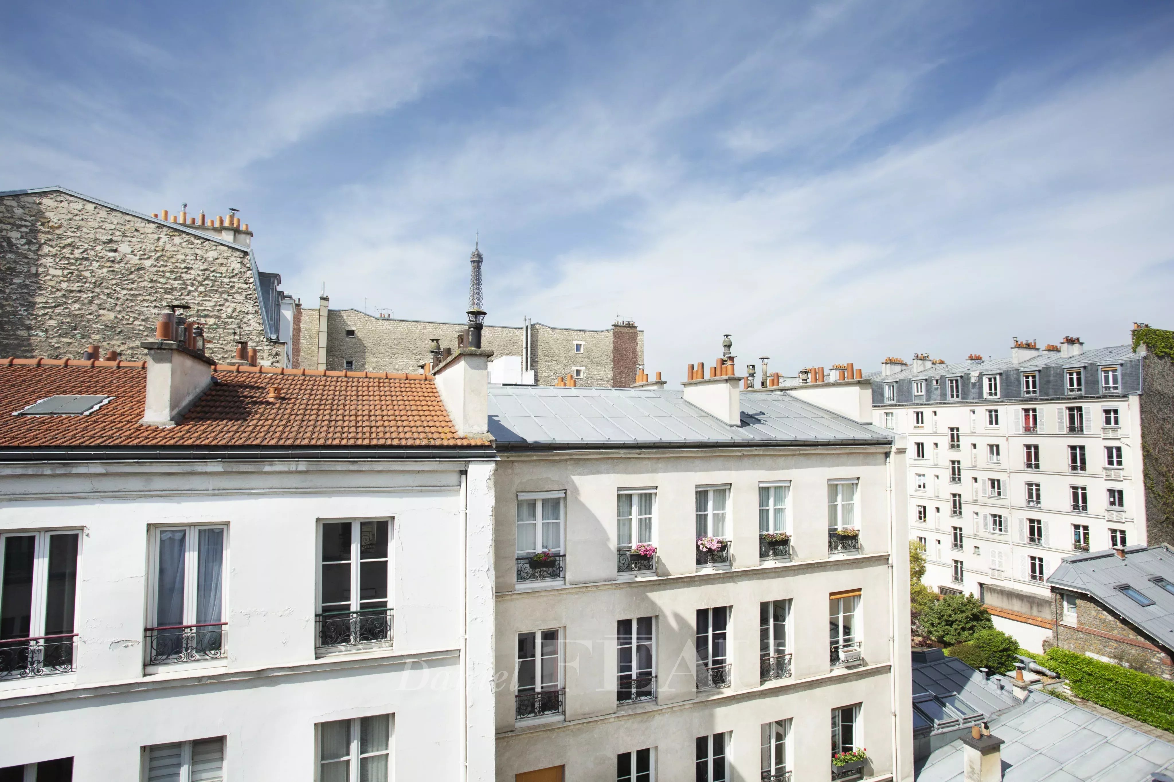 Sale Apartment Paris 7th