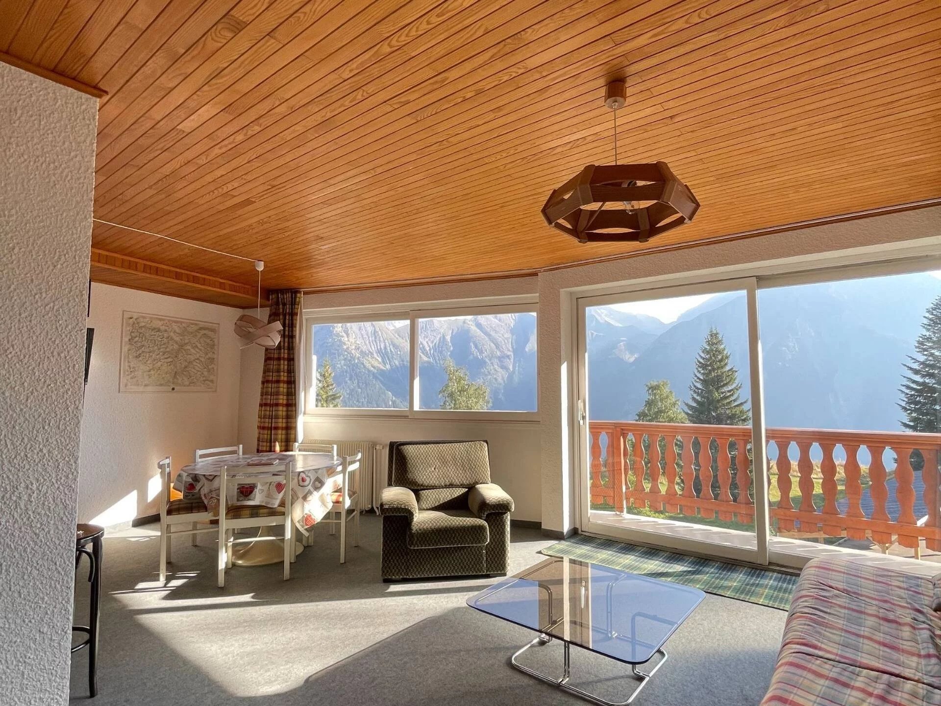 Midi N4 — Studio pour 4 personnes, au calme