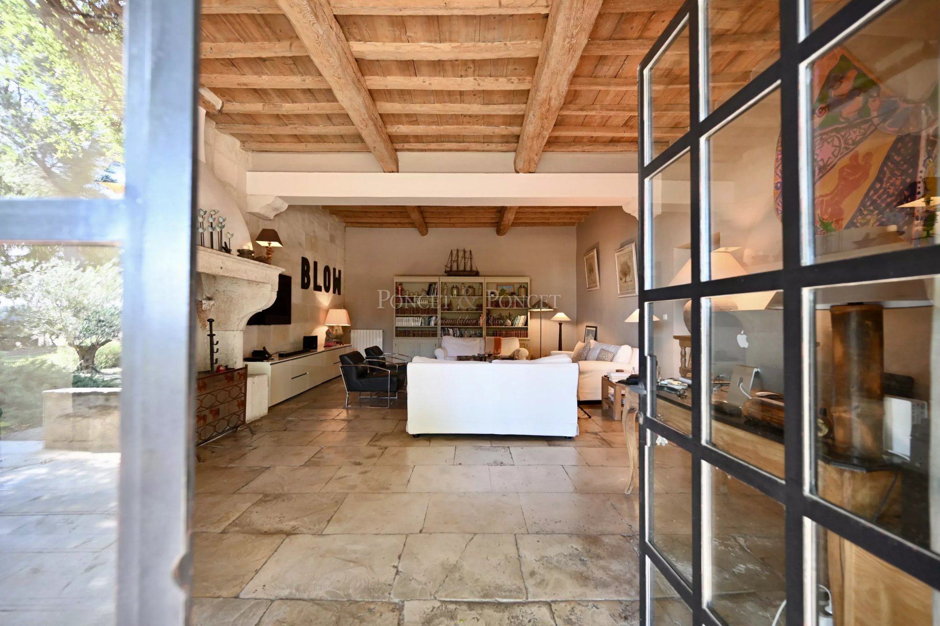 10 Bedroom Villa/Townhouse's Image 13