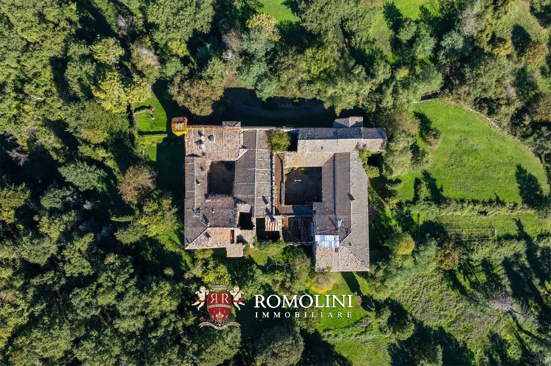 30 Bedroom Villa/Townhouse's Image 4