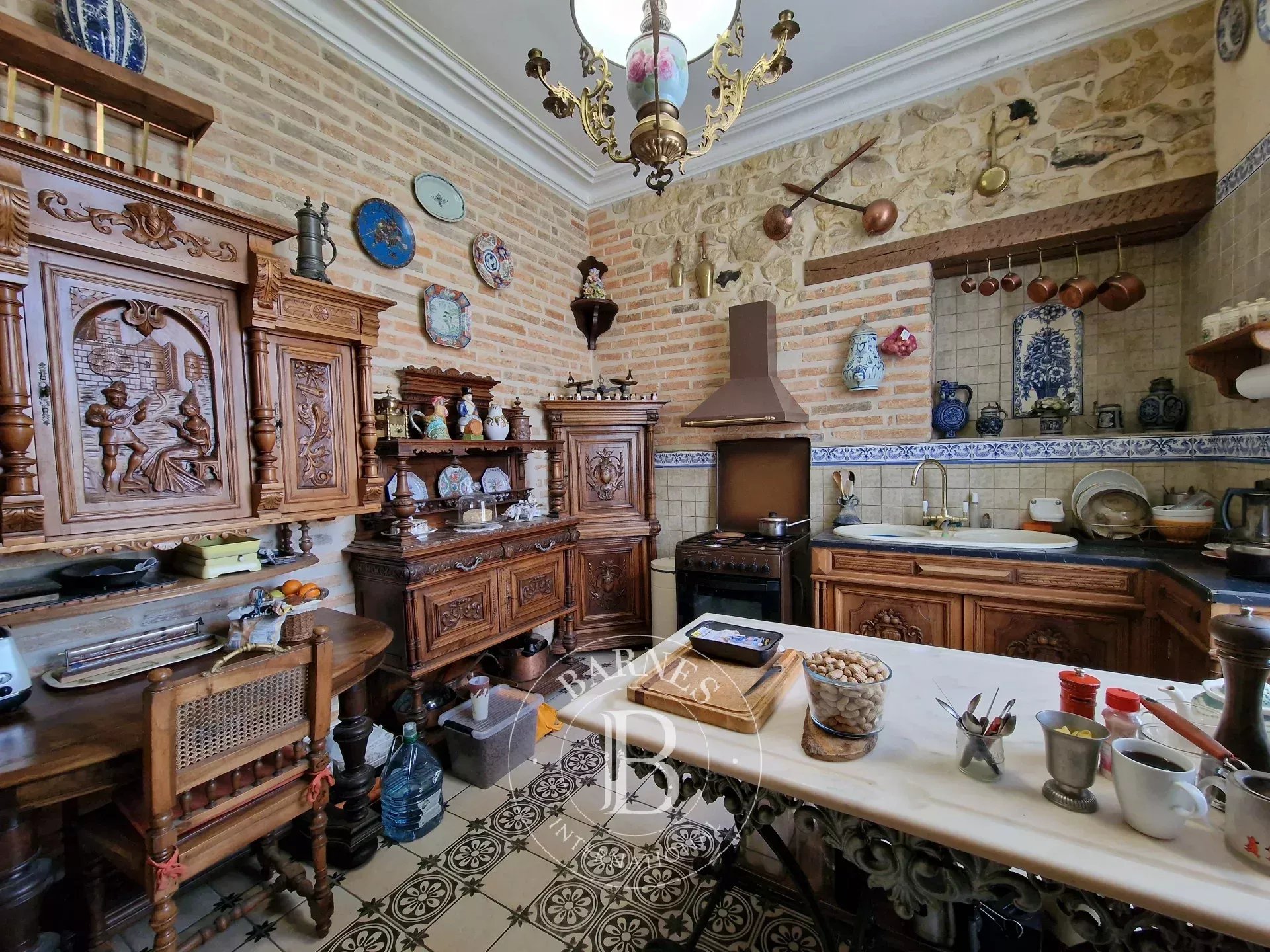 Asnières-sur-Vègre  - Maison 9 Pi&egrave;ces 3 Chambres - picture 4