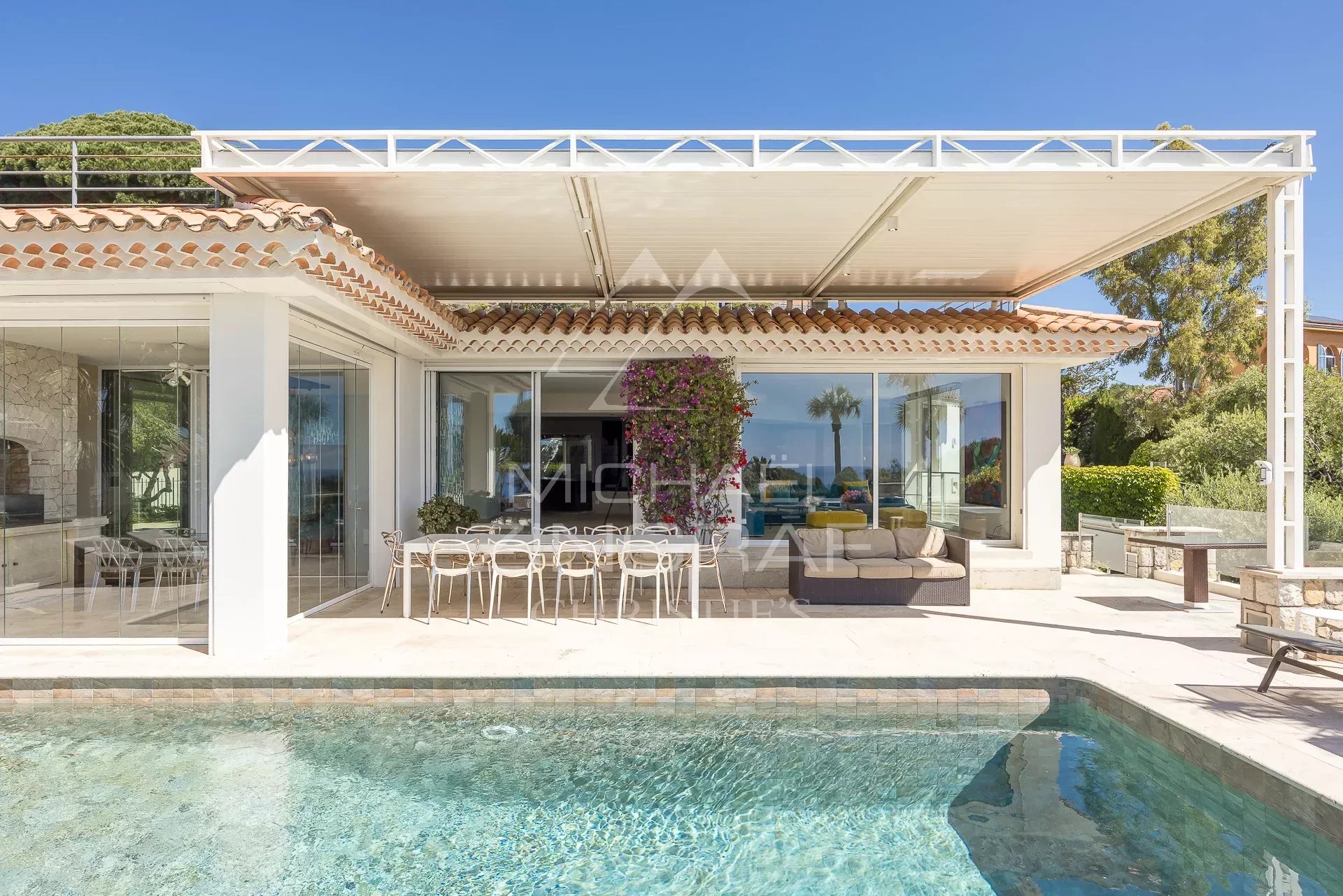 9 Bedroom Villa/Townhouse's Image 6