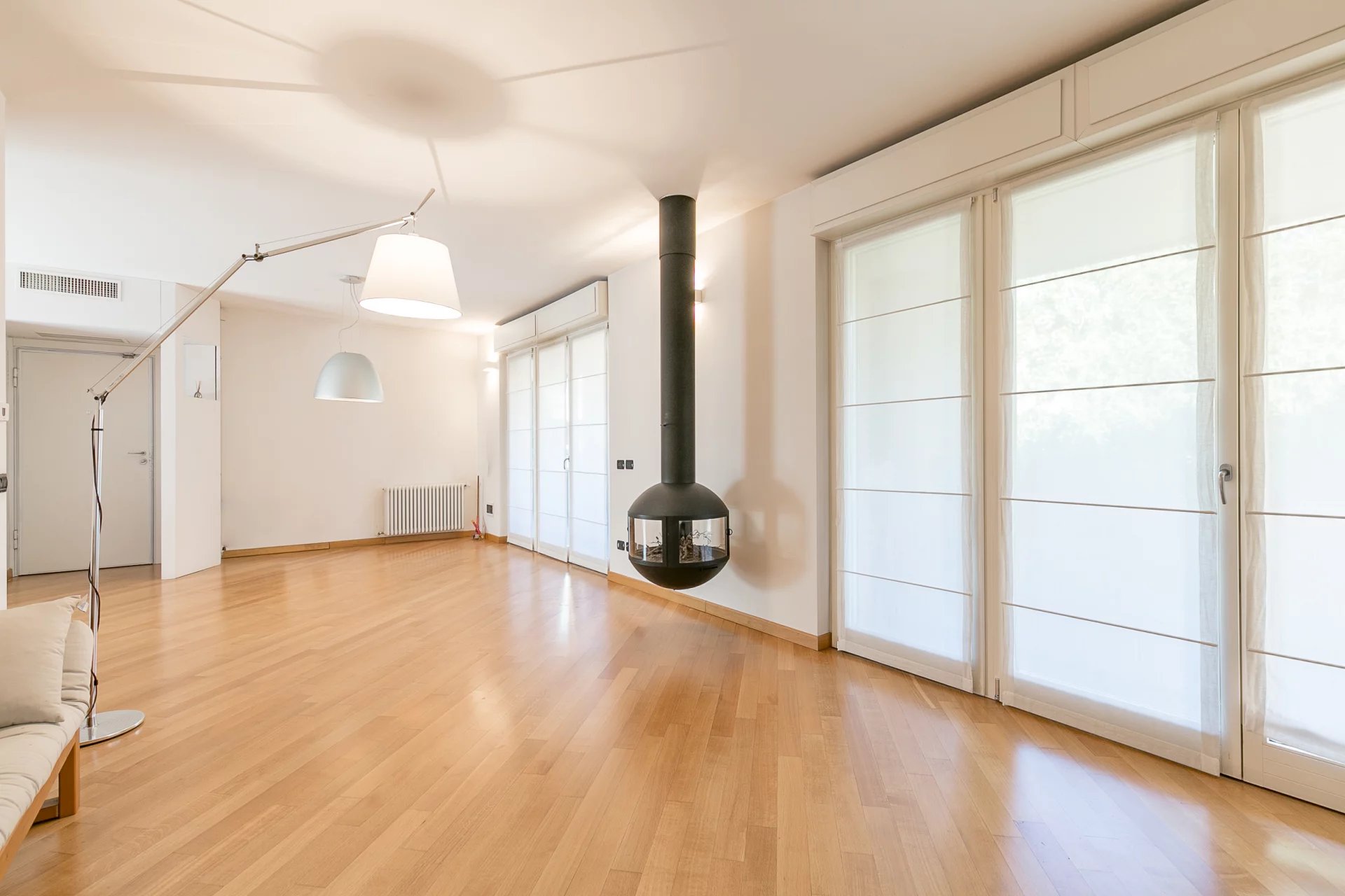 PRESTIGIOSO ATTICO CON TERRAZZO E BOX TRIPLO
