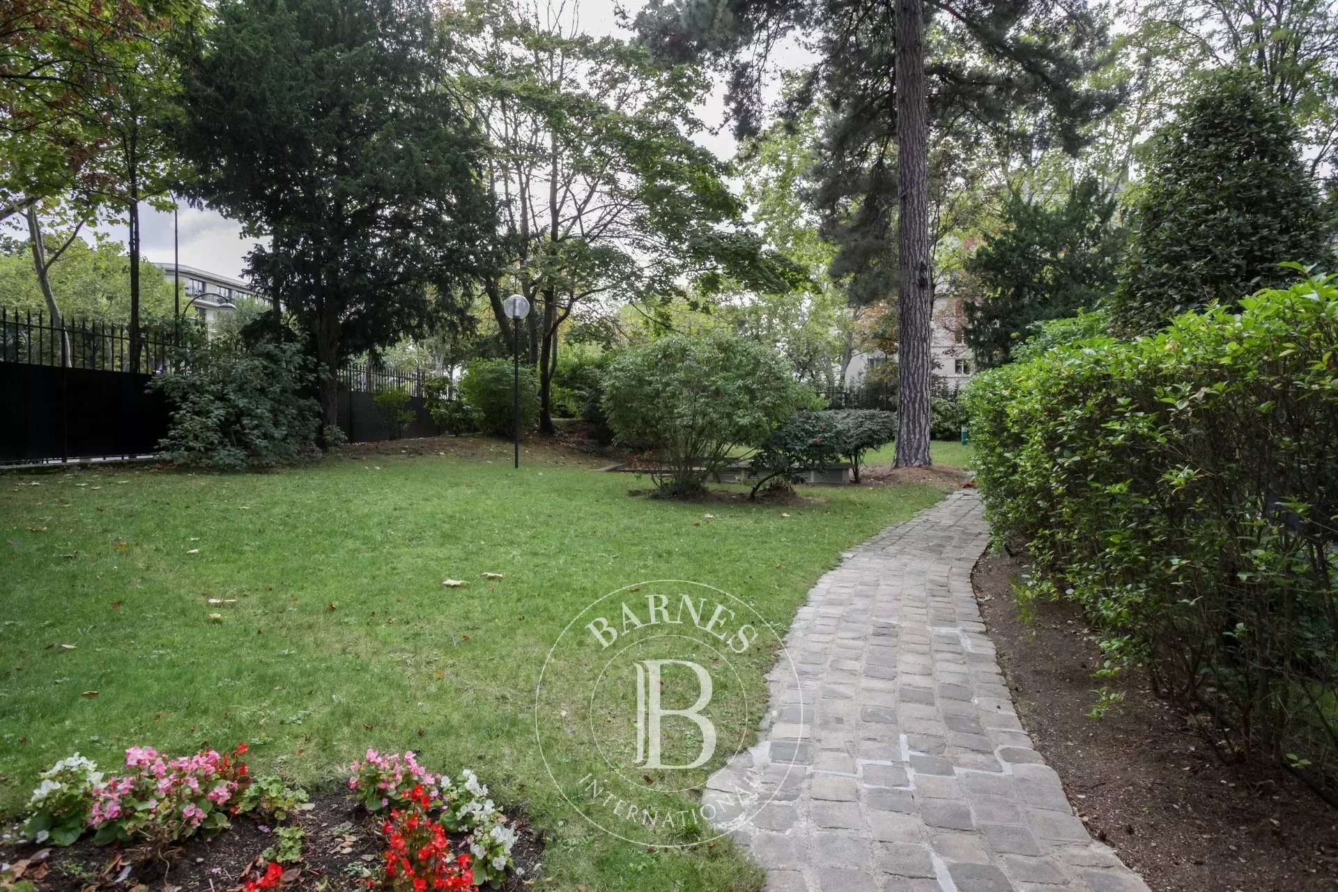 Квартира Neuilly-sur-Seine - picture 7