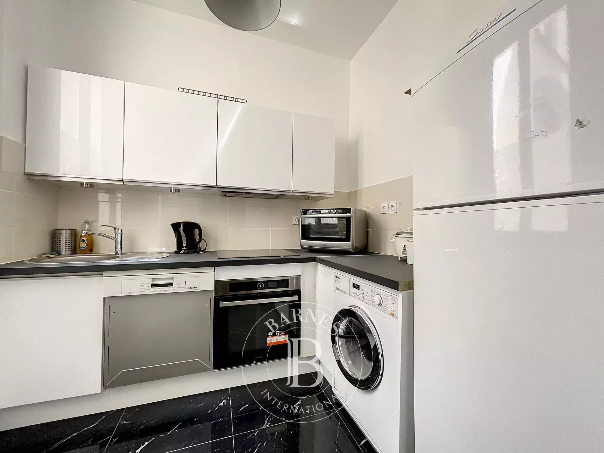 Daire Paris 8ème - picture 5