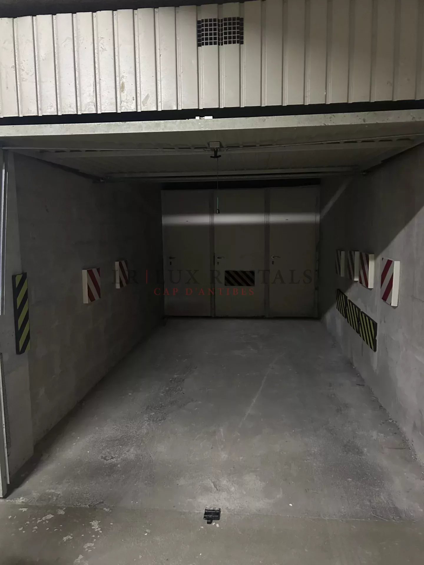 Vente Garage Antibes Ilette