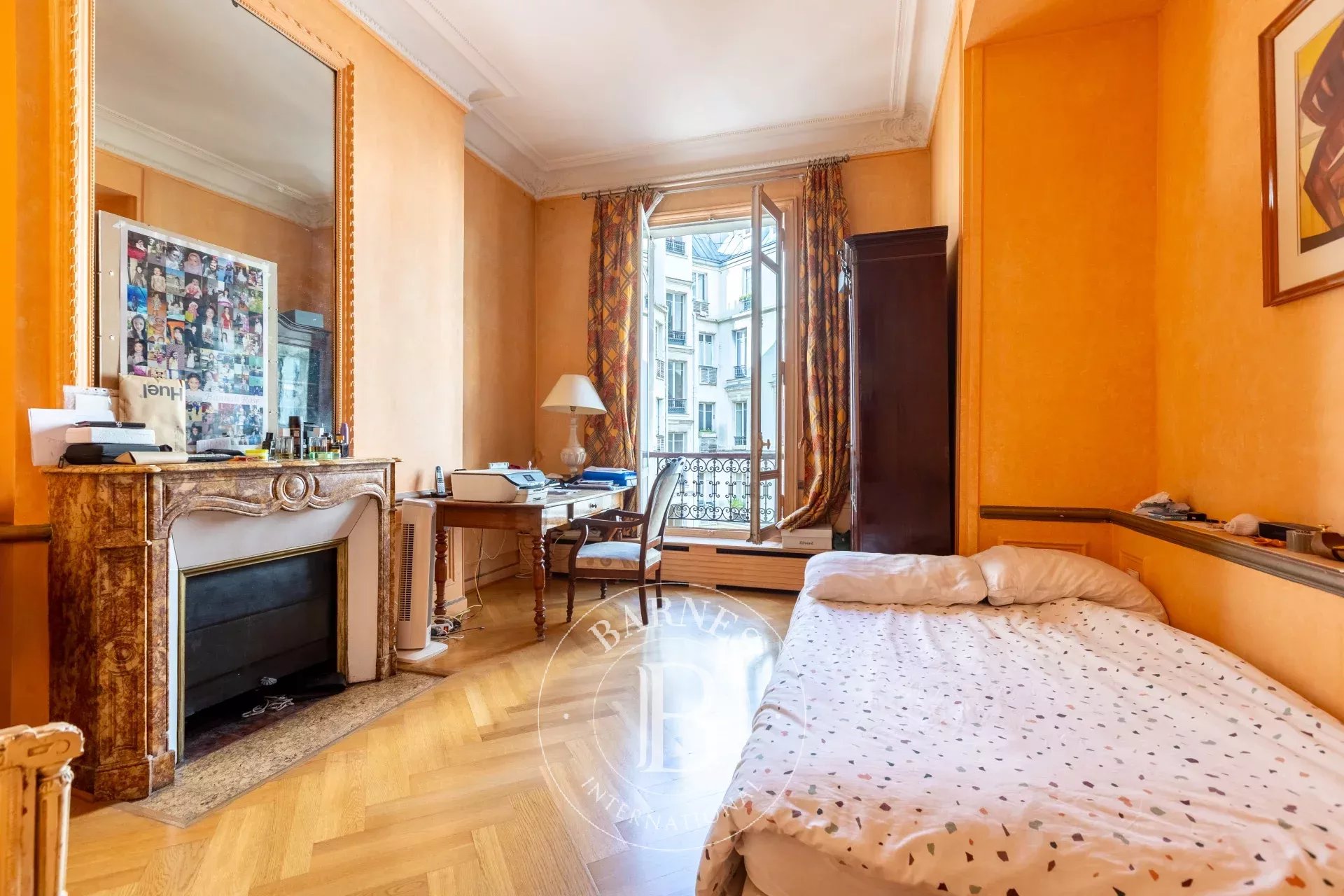 Daire Paris 8ème - picture 11