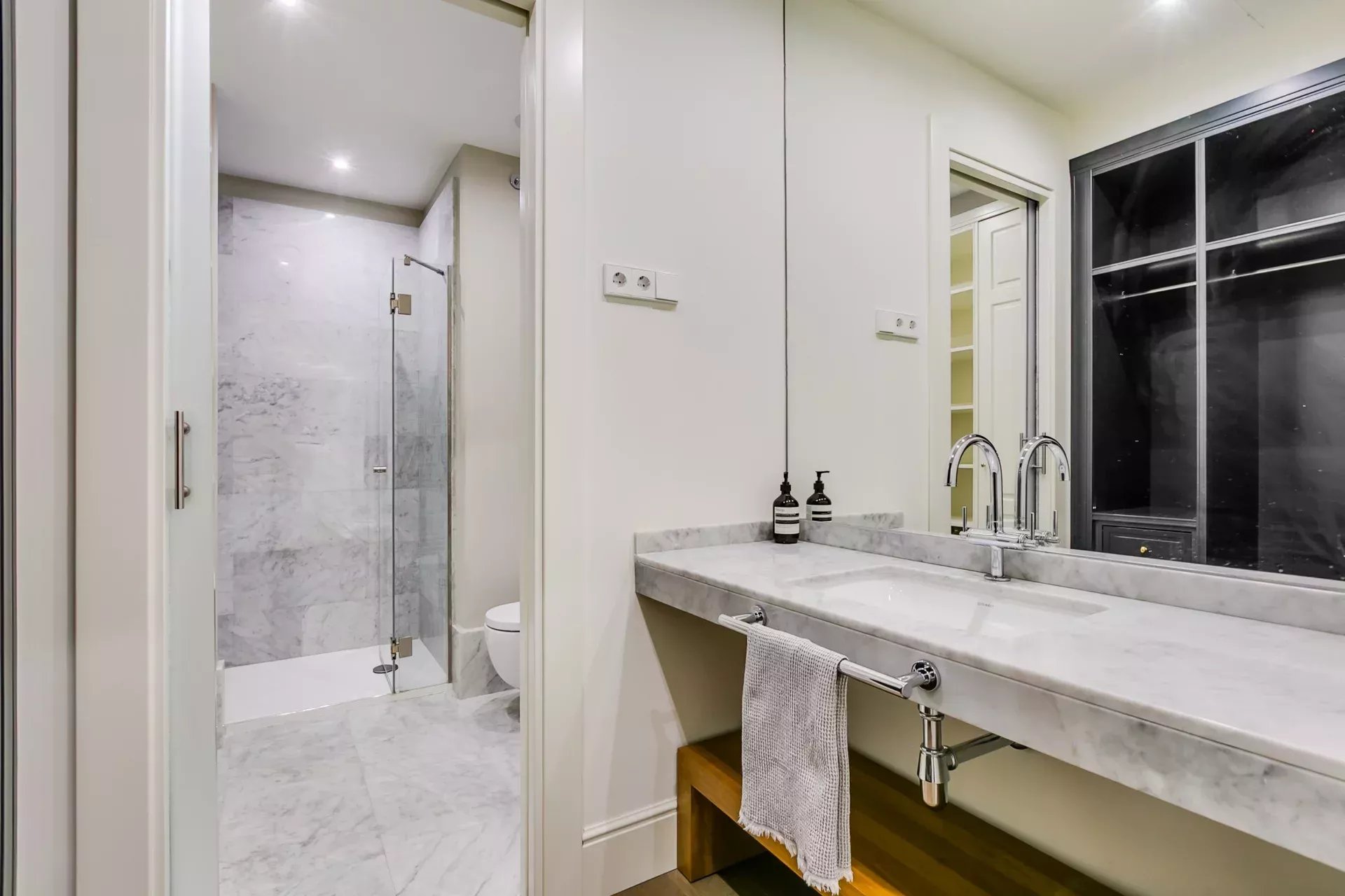 Daire Madrid - picture 25