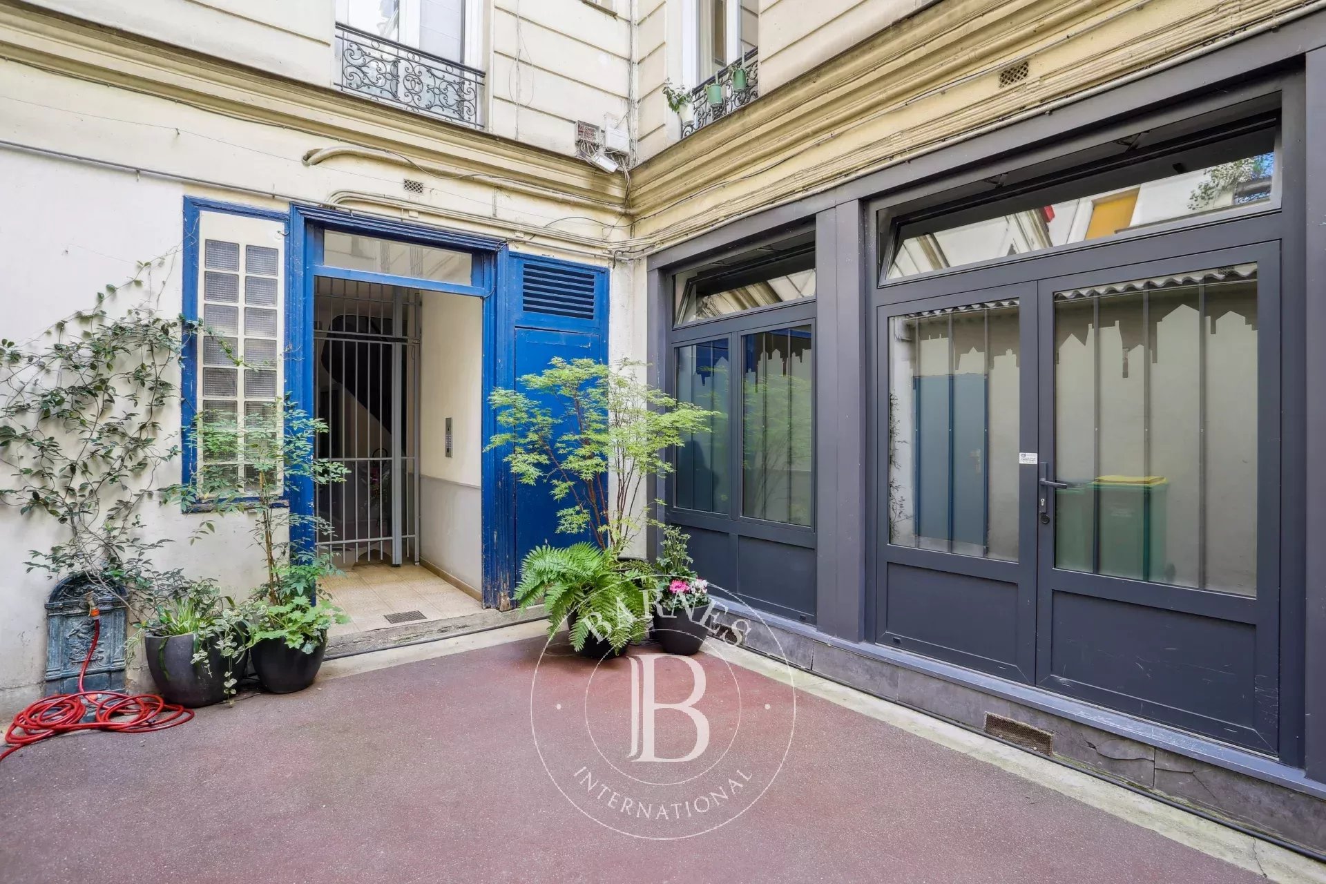 Daire Paris 10ème - picture 8