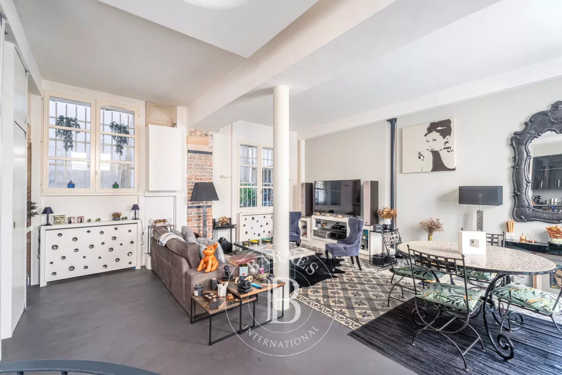 Daire Paris 3ème - picture 6