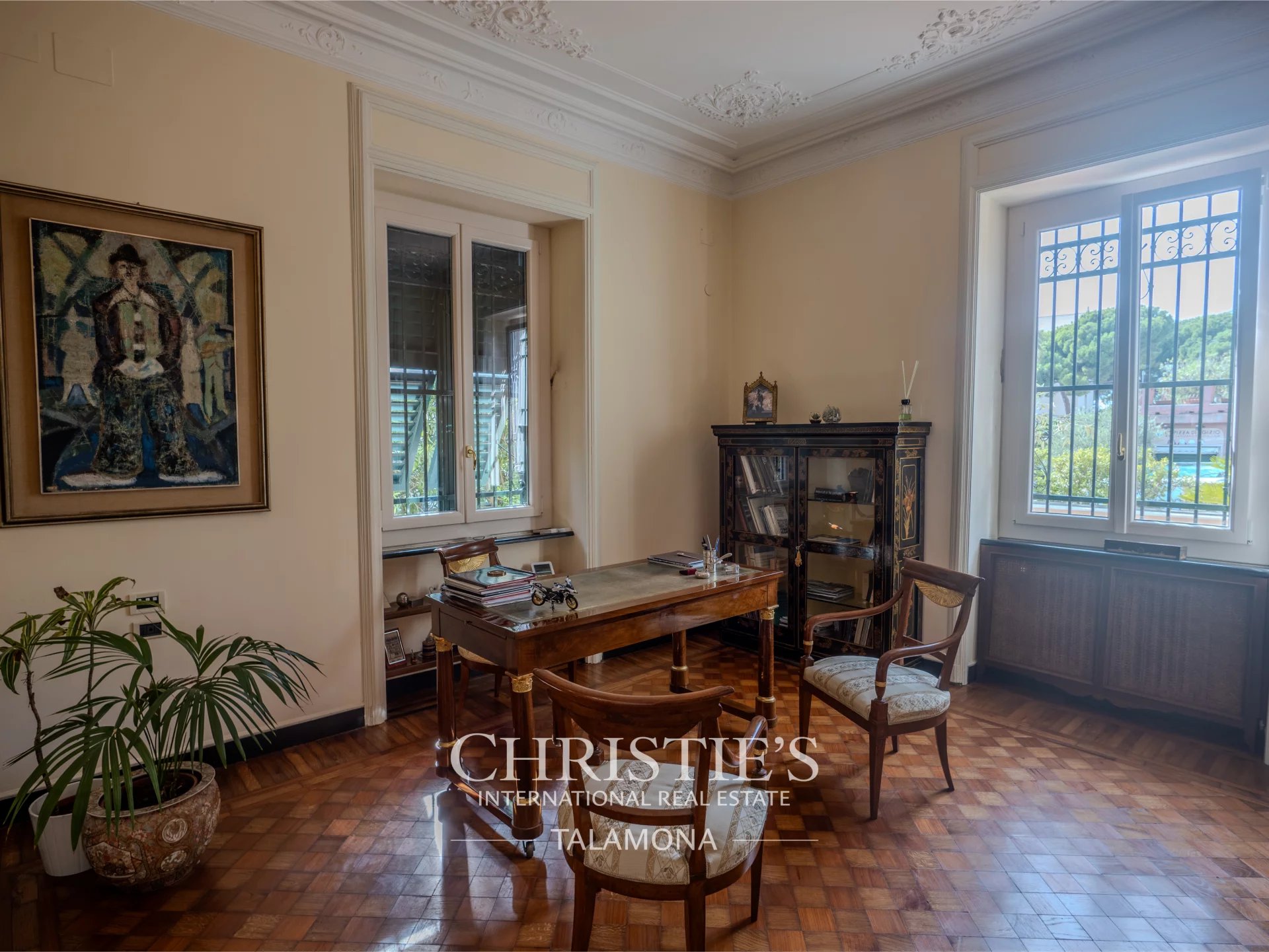 Villa/Townhouse's Image 9