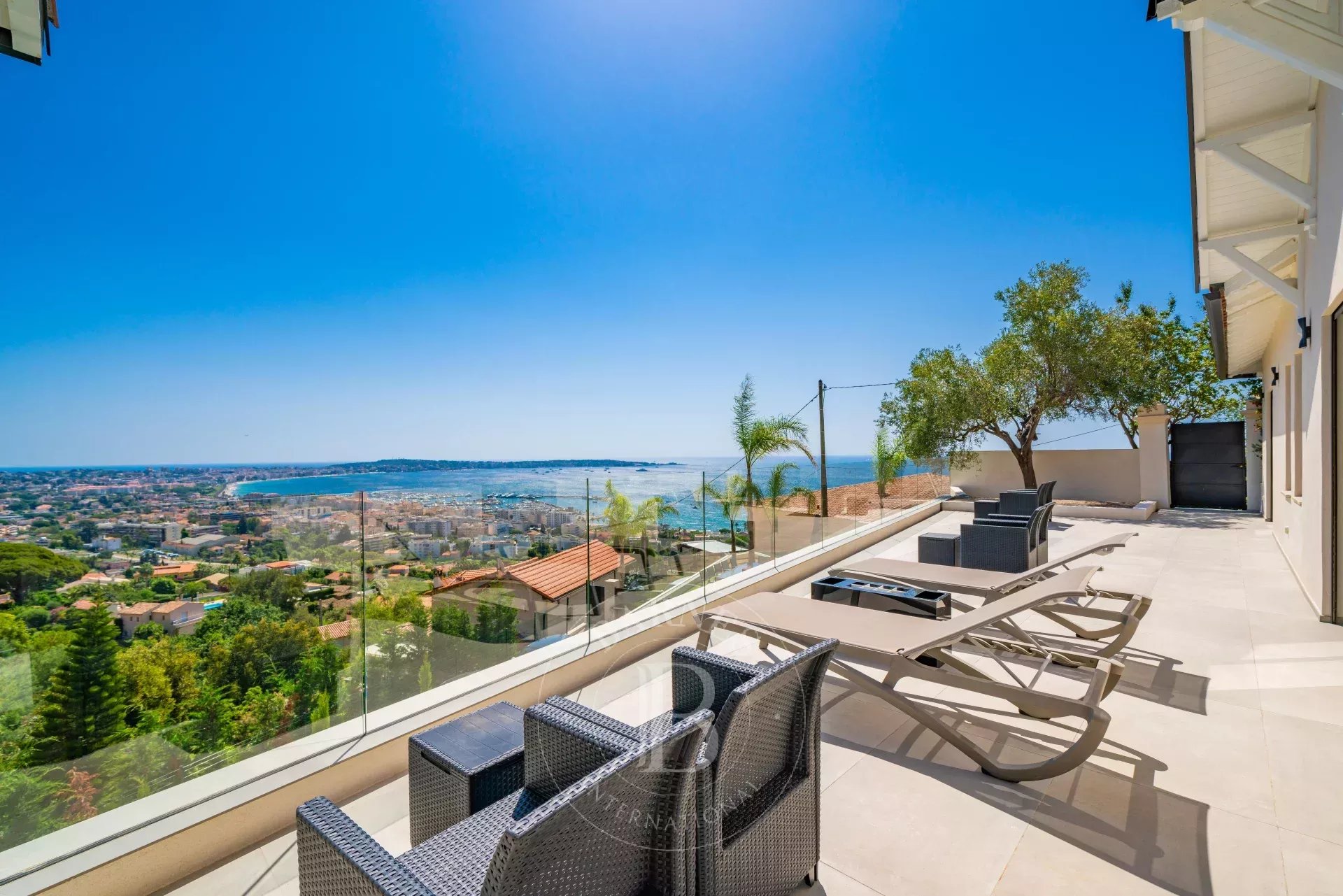 Villa Cannes - picture 7
