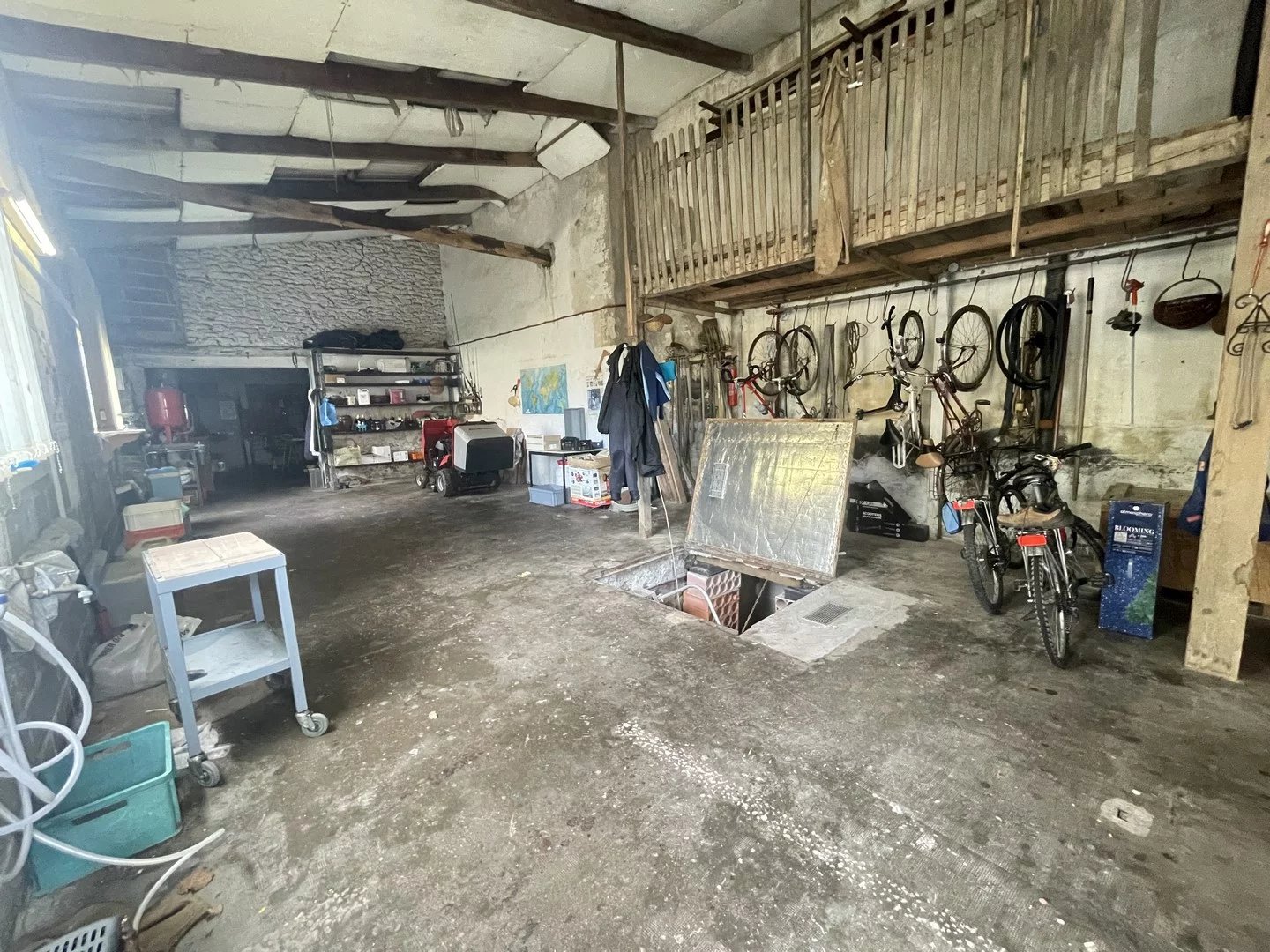 RARE MAISON EN PIERRES LA VICOMTE/RANCE