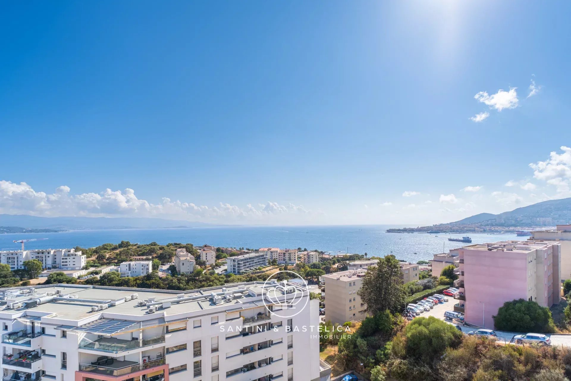 T3 contemporain à vendre avec vue panoramique – Résidence A Torra, Ajaccio