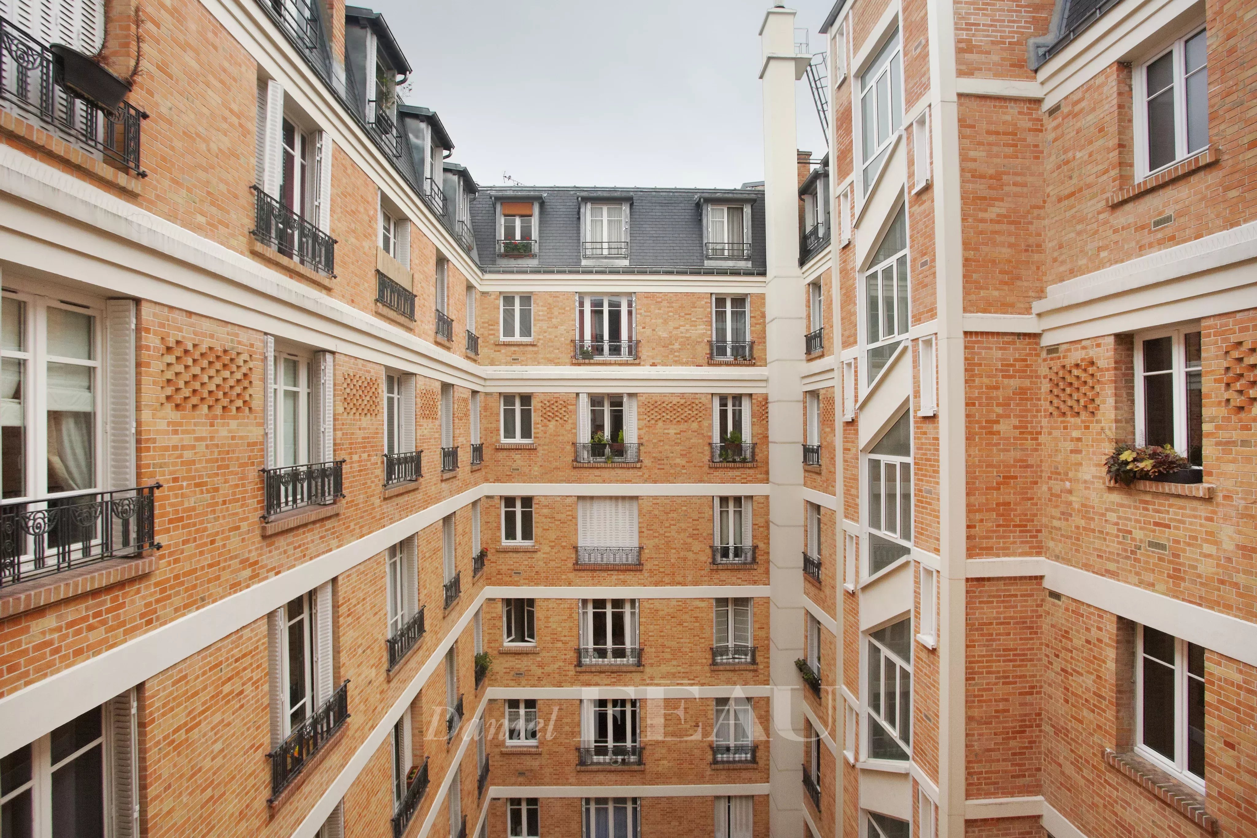 Rental Apartment Paris 16th