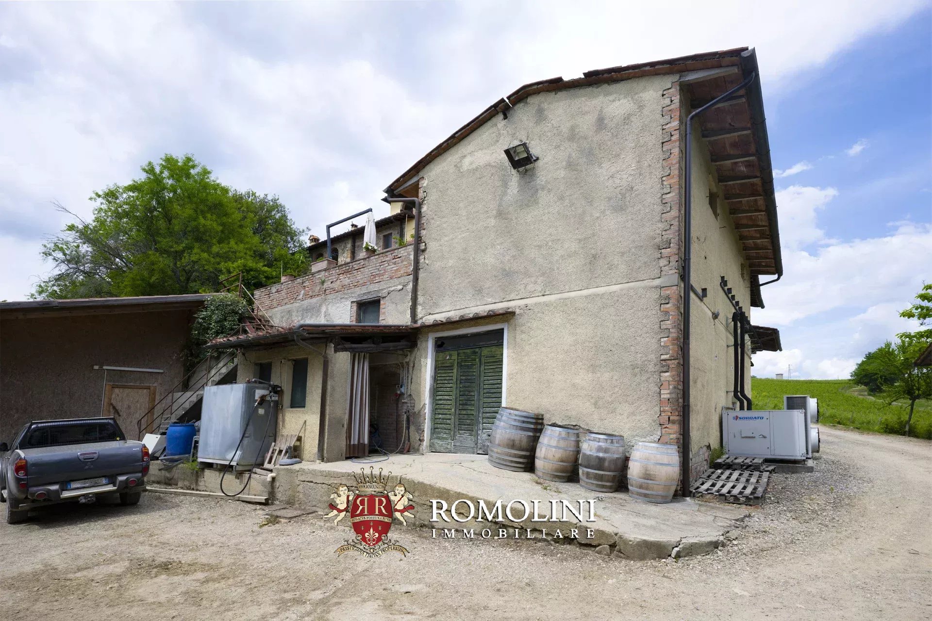 7 Bedroom Vineyard's Image 28